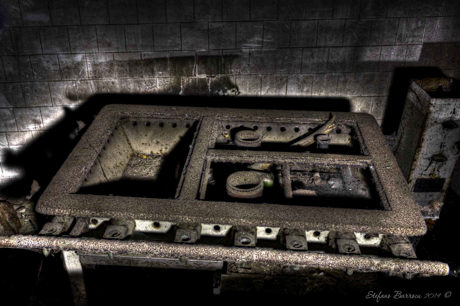 starý, opuštěný, Kánon, oheň, dítě, rezavý, pekařství, hladový, vařič, průzkum, azyl, ruggine, vecchio, urbex, abbandonato, esplorazione