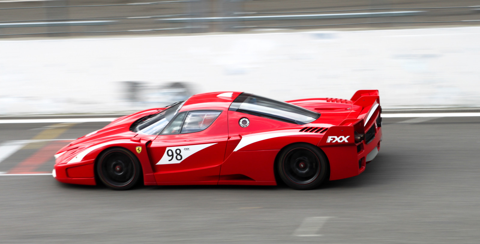 bil, rød, BMW, køretøj, Nissan, Lamborghini, Canon, Porsche, McLaren, Holland, Dodge, Lexus, Europa, sportsvogn, Ferrari, Koenigsegg, Bentley, Bugatti, Jaguar, Renault, VIPER, Pagani, TVR, F40, F430, ydeevne bil, Wiesmann, Ferrari 458, Hypercar, GT2, holland, Spyker, Ferrari FXX, Maybach, LFA, GT3, Ariel, Atom, Artega, Ascari, 911, Enzo, biler, race, CC8S, Continental, GranTurismo, adelig, auto, ruller, GTR, V8, aston, martin, superbil, mercedes, toscansk, eksklusiv, mp412c, alfa, udsigtspunkt, 8c, royce, Veyron, model XJ220, v10, sls, v12, 360, one77, tapeter, jord køretøj, bildesign, racerbil, bil make, v6, barbarisk, masarati, chevrolette, CCXR, romeoa, automile