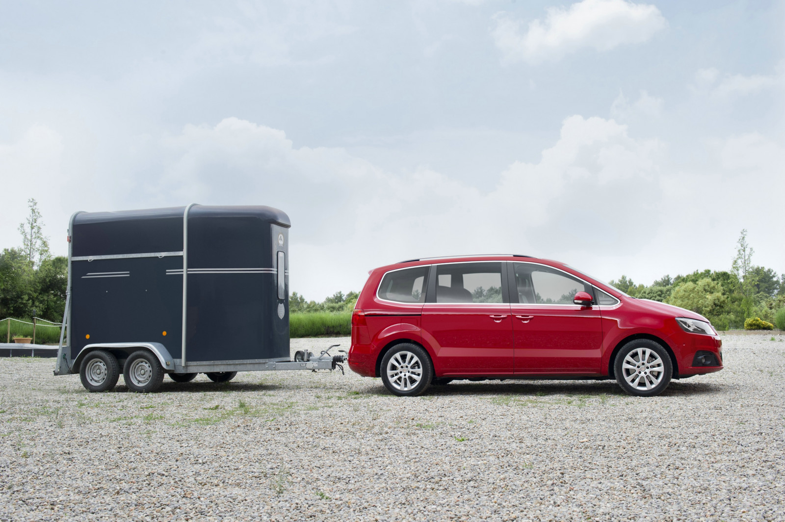 bil, fordon, Volkswagen, 2013, Skåpbil, Sittplats, netcarshow, netcar, bil bilder, bil foto, Alhambra 4x4, landfordon, bildesign, fordons exteriör, bil make, kompakt bil, stadsbil, SUV, subcompact bil, minibuss