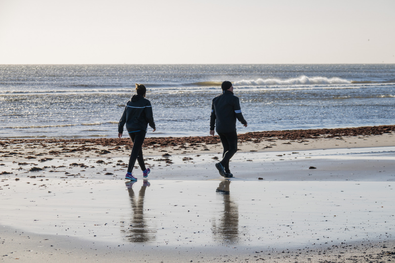 lidé, moře, voda, pobřeží, písek, pláž, pobřeží, jogging, dovolená, oceán, vlna, pramen, vatten, hav, m nniskor, materiál, beddingestrand, kust, exif modelu canoneos760d, geocountry, Kamera aby kánon, geocity, Model fotoaparátu canoneos760d, geostate, geolocation, EXIF čočka efs18200mmf3556is, exif aby kánon, EXIF isospeed 100, EXIF otvor 90, exif focallength 100mm, tělo z vody, mělčina při ústí řeky