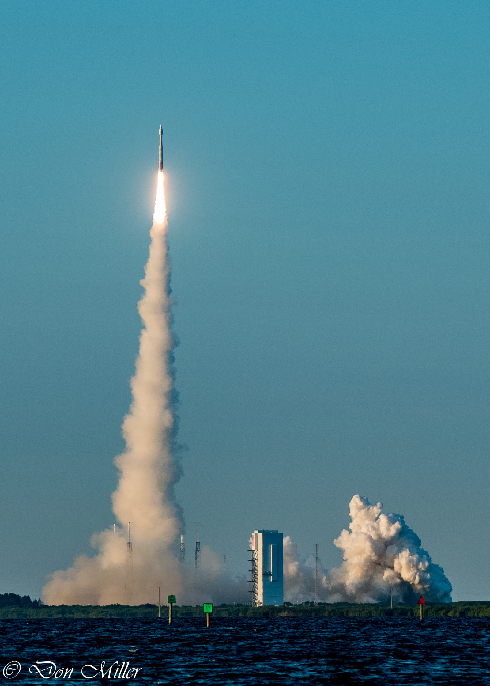 NASA, กลางแจ้ง, ยานพาหนะ, อากาศยาน, ตึกระฟ้า, หอคอย, จรวด, ขีปนาวุธ, d5500, kennedyspacecenter, หมวกไต่เต่า, ยานอวกาศ, บรรยากาศของโลก