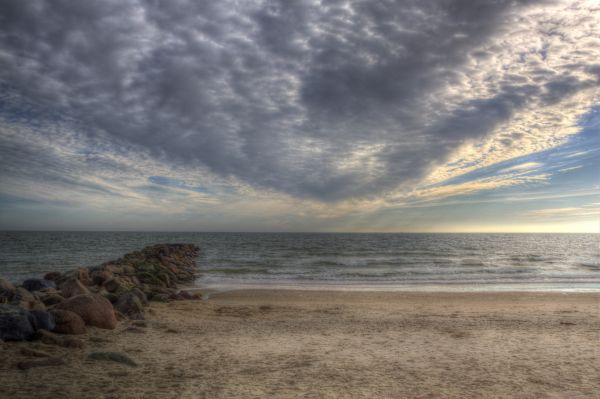 landscape,sea,sky,colour,beach,clouds
