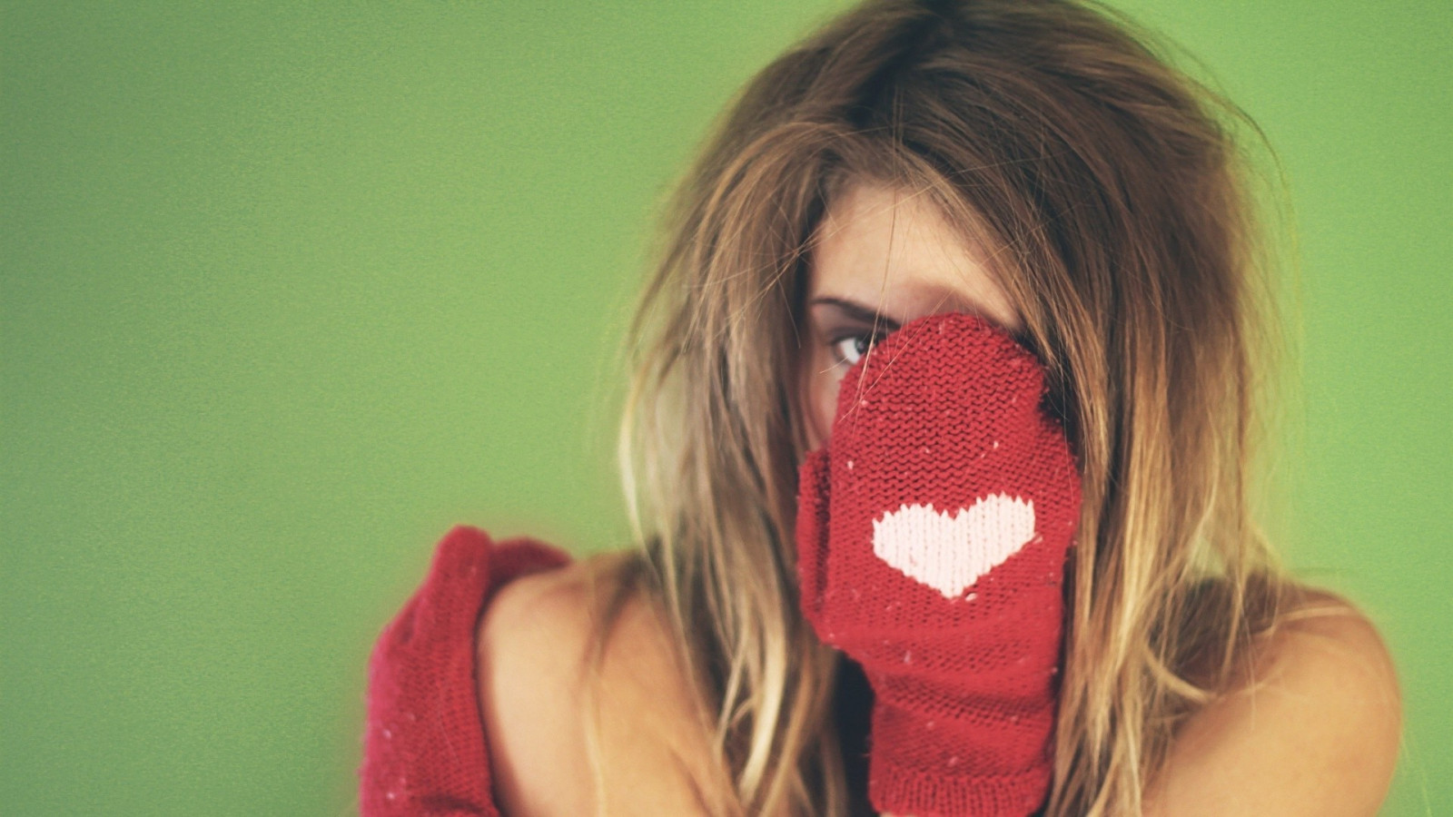 tvář, ženy, model, portrét, Červené, fotografování, vlasy, pusa, nos, růžový, emoce, Osoba, kůže, hlava, zpěv, barva, dívka, krása, oko, žena, dáma, smysl, ret, blond, účes, 1920x1080 px, focení, mimika, ucho, Lidské tělo, orgán, zblízka, interakce