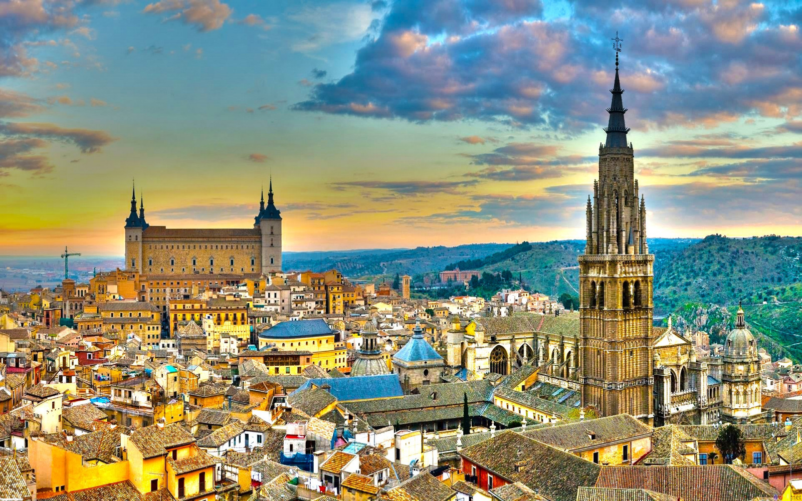Bäume, Sonnenuntergang, Stadt, Stadtbild, die Architektur, Gebäude, Wolken, Tourismus, Skyline, Hügel, Abend, Schloss, Turm, HDR, Spanien, Horizont, Stadt, Panorama, Dächer, altes Gebäude, Kirche, Dämmerung, Dom, Metropole, Toledo, Wahrzeichen, Stadtgebiet, menschliche Siedlung, Anbetungsstätte