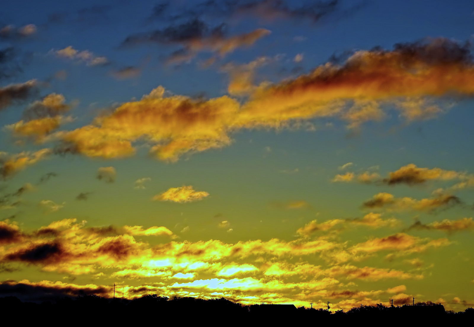 ท้องฟ้า, เมฆ, สายัณห์, กลางวัน, บรรยากาศ, ขอบฟ้า, ท้องฟ้าสีแดงตอนเช้า, รุ่งอรุณ, พระอาทิตย์ตก, เช้า, บรรยากาศของโลก, Cumulus, ตอนเย็น, แสงแดด, พระอาทิตย์ขึ้น, พลบค่ำ, ปรากฏการณ์ทางอุตุนิยมวิทยา, เงียบสงบ, อีโครีเจียน, แนวนอน, วอลล์เปเปอร์คอมพิวเตอร์, ดวงอาทิตย์, ฟิลด์