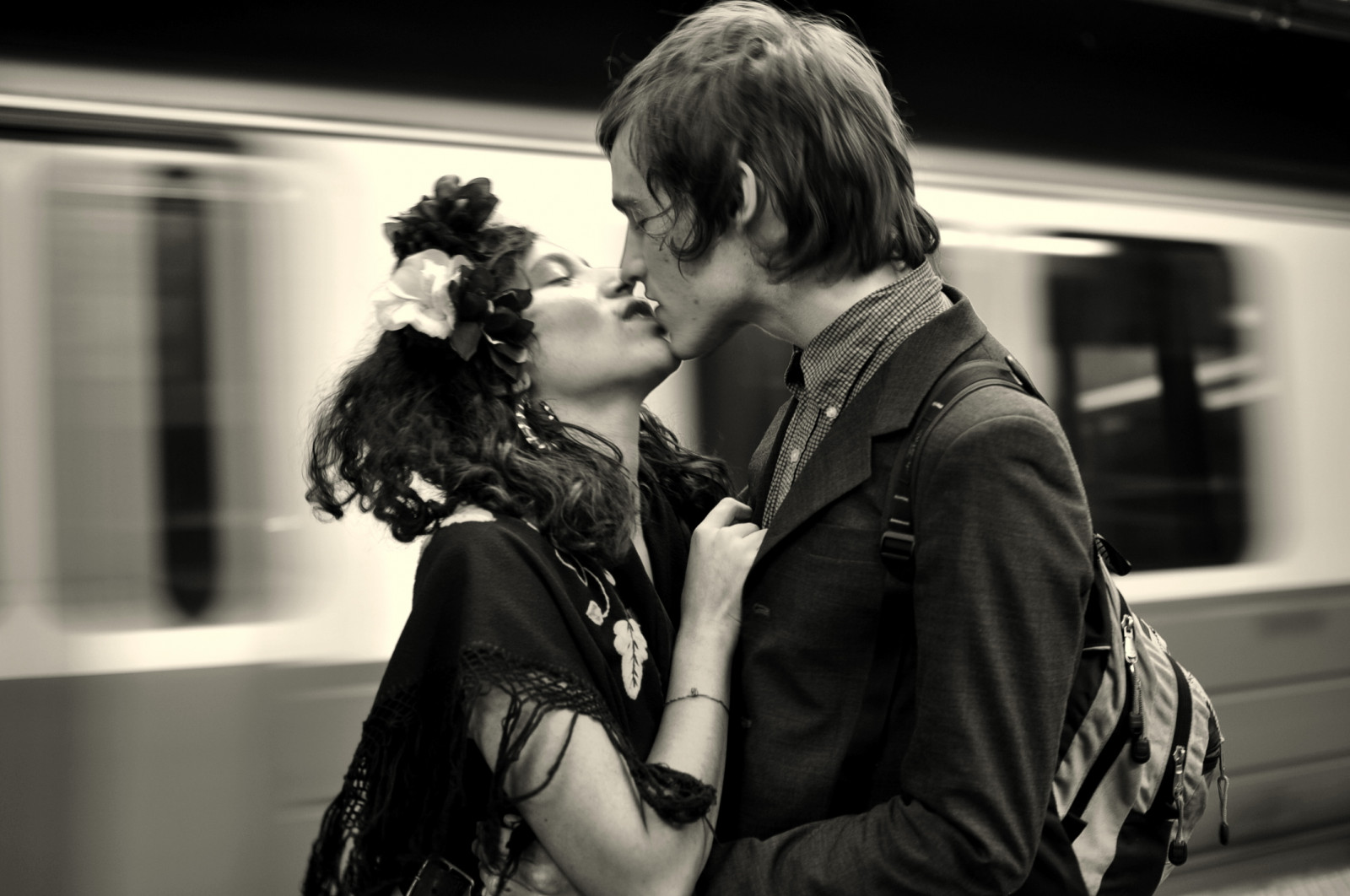 narozeniny, Okna, dovolená, portrét, Černý a bílý, žena, sníh, opuštěný, pusa, Báječné, film, Heineken, odpočinout si, geotagged, Zvedák, tenký, šťastný, světla, podivný, velký, strašidelný, křídla, Španělsko, model, fotograf, telefon, přátelství, akce, kytara, švýcarský, femme, hodinky, profil, elle, mladý, lžíce, dolů, scéna, cizinec, odstíny, nejlepší, reklama, fotografie, alkohol, potit se, smát se, Bestie, ženy, svatby, Abercrombie, emoce, prázdnin, zničený, Mafie, nepřátelé, Malden, estetický, provokativní, jambe, Usama, bridg, newmindspace, attirant, pouder, noiresurblanc, amateursexy, londonmarathon2011, royalweddingday, snapmass11, dukeandduchessofcambridge, animeboston2011art