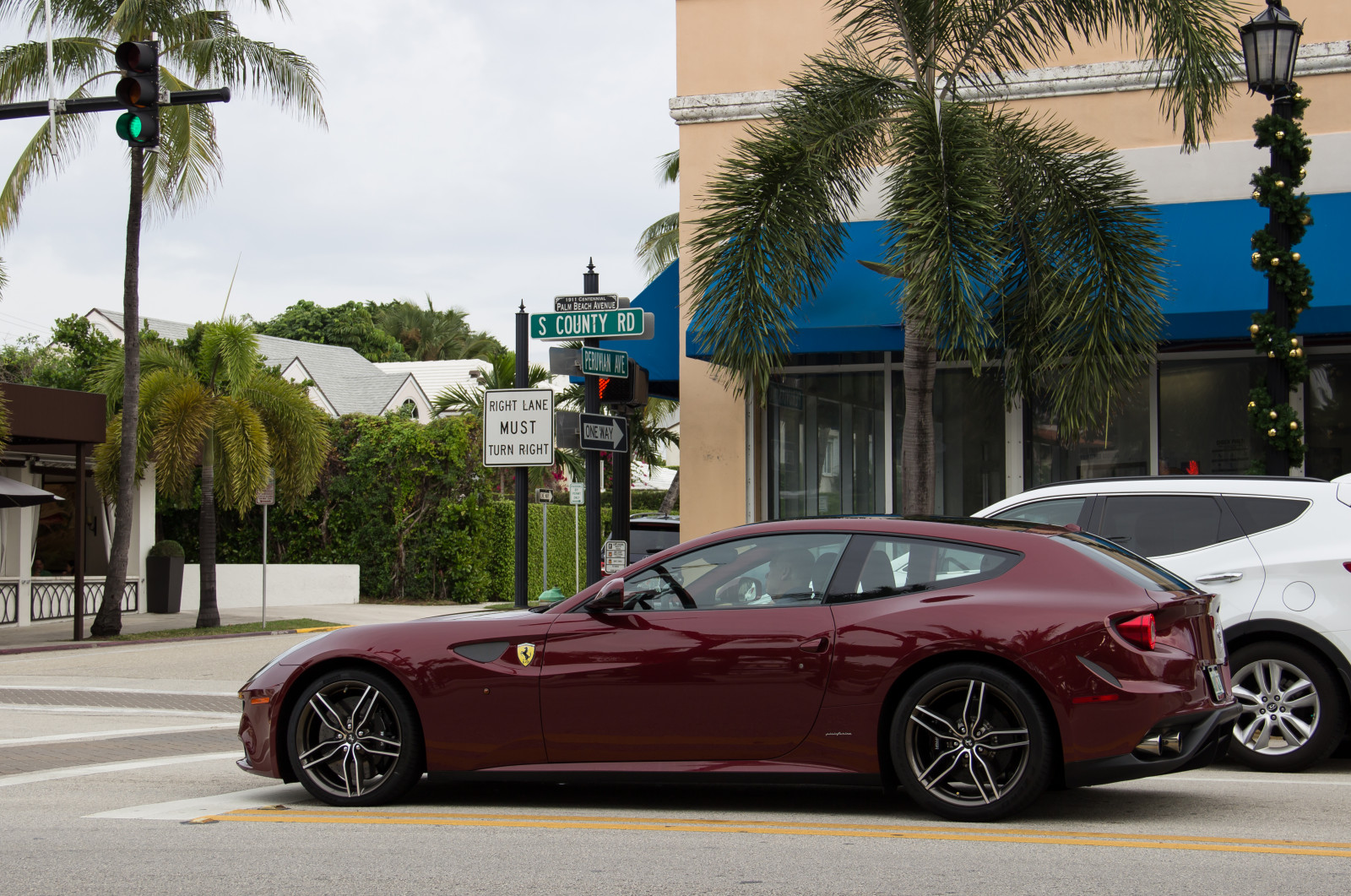 biler, Ford, strand, bil, mercedes, Benz, martin, Lotus, Florida, syd, Ferrari, håndflade, eksotisk, McLaren, Porsche, alfa, romeo, ruller, værdi, Jaguar, avenue, Audi, Bugatti, Lamborghini, FF, royce, Bentley, Maserati, aston, spotte, Pagani, carspotting