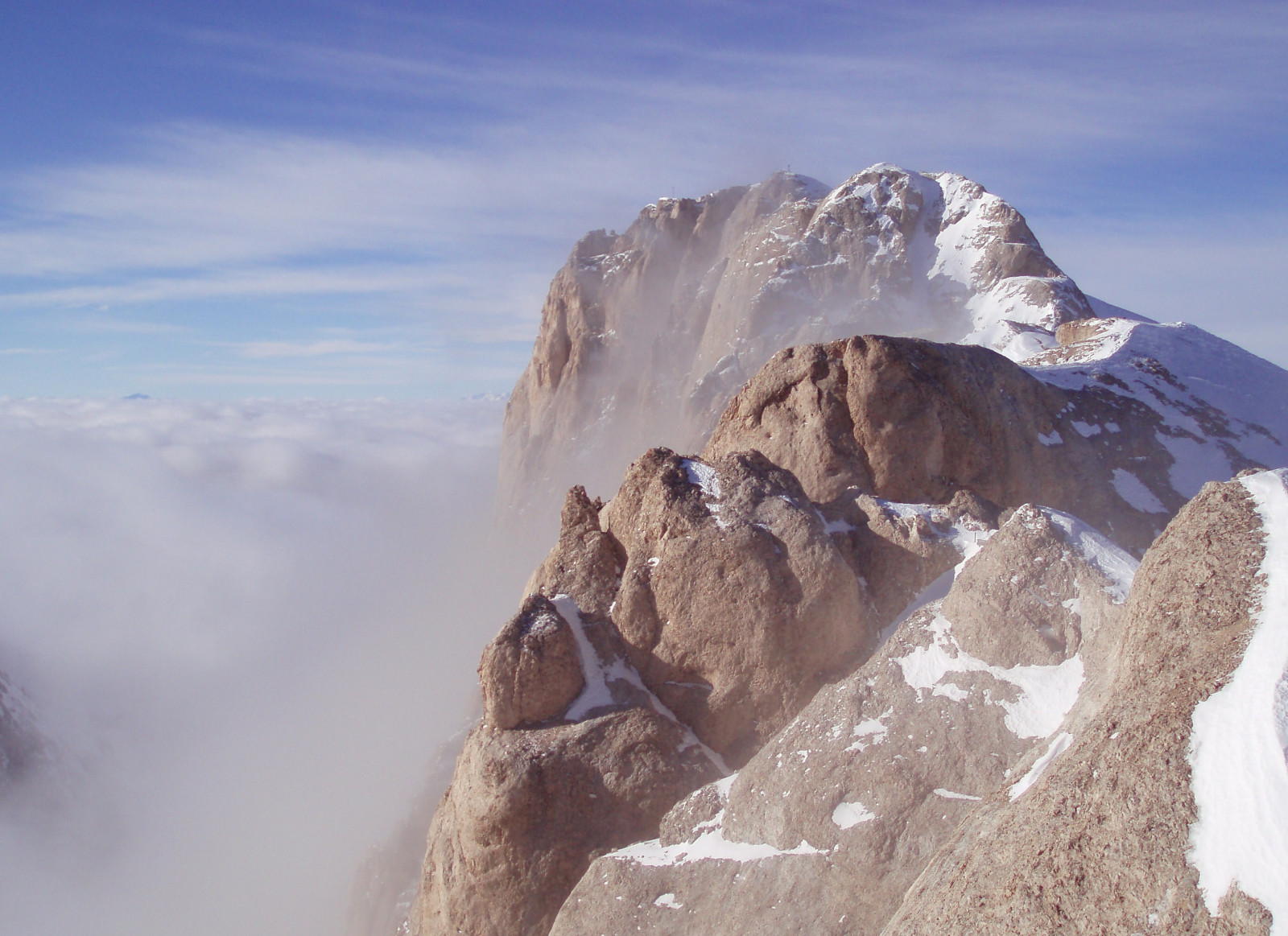 horských reliéf, nebe, hora, hřbet, pohoří, Arte, Skála, nunatak, vrcholek, Terén, mrak, geologický fenomén, masiv, Formace, geologie, klesl, Alpy, nadmořská výška, badlands, sráz, ledová landform, zima, cirkus, krajina