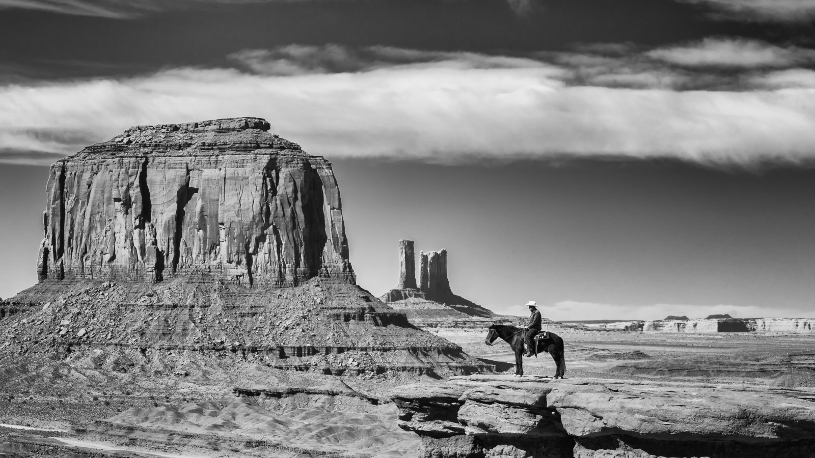แนวนอน, ขาวดำ, หิน, ม้า, ท้องฟ้า, การถ่ายภาพ, ประวัติศาสตร์, Nikon, คนขี่ม้า, แอริโซนา, lightroom, การก่อตัว, ขาตั้ง, 2014, เมฆ, nikkor, ภูเขา, Butte, bw, az, d700, คู่มือ, silverefexpro2, ดำและขาว, ถ่ายภาพขาวดำ, ประวัติศาสตร์สมัยโบราณ, โบราณสถาน, ปรากฏการณ์ทางอุตุนิยมวิทยา, Badlands, จริงอยู่มาก, BH55, mentorseries, jasoncarpenter, tvc33, monumentvalley, navajonation, 70200mmf28gedvrii, stock photography