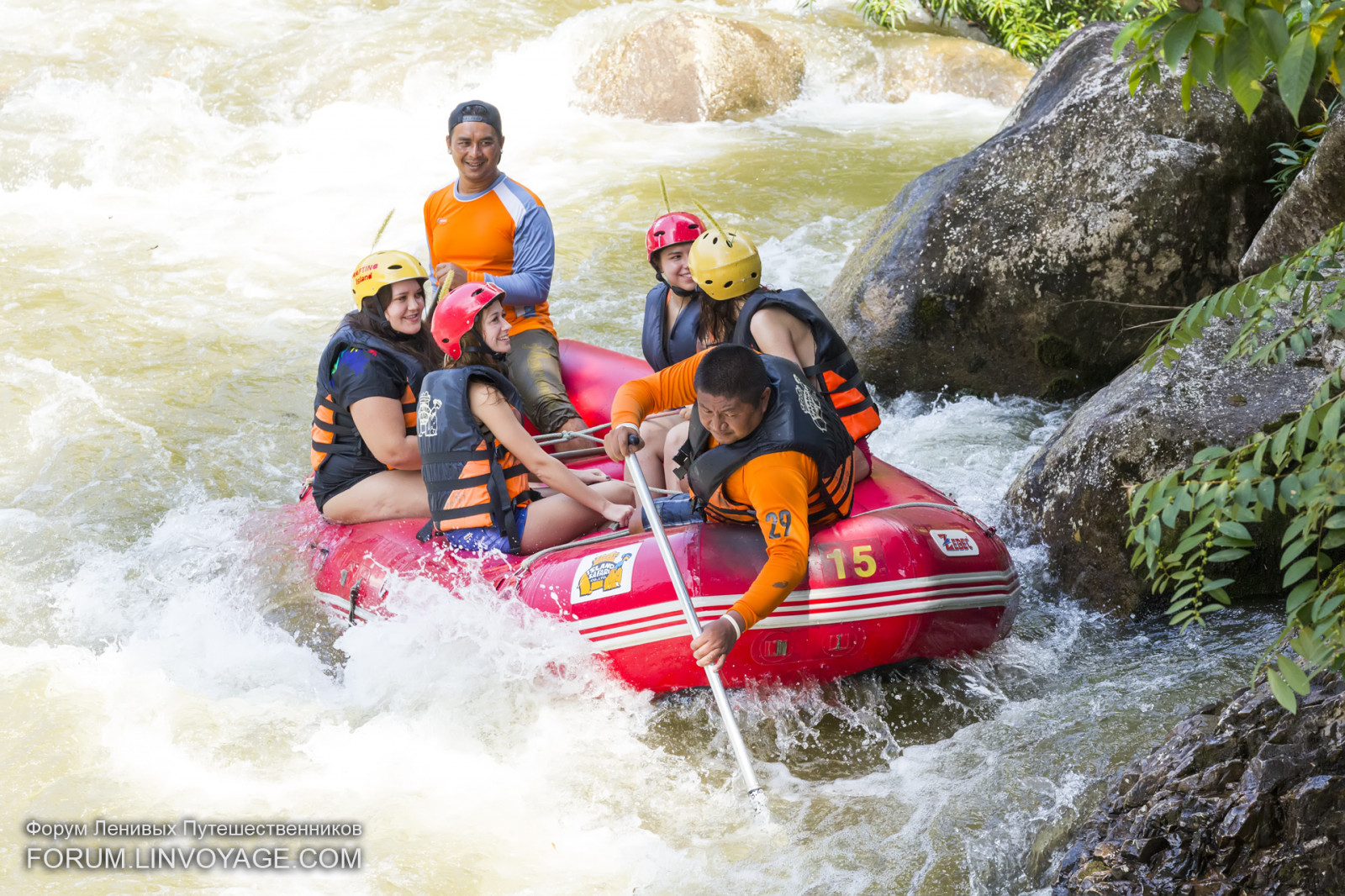 sportovní, lidé, loď, portrét, sport, voda, vozidlo, řeka, veslo, vor, rafting, venkovní, dívka, volný čas, tvrdý, zábava, Rychlý, rafing, phuketphotographernet, forumlinvoyagecom, lodičky, rekreace, extrémní sport, rekreaci ve volné přírodě, vodní sport