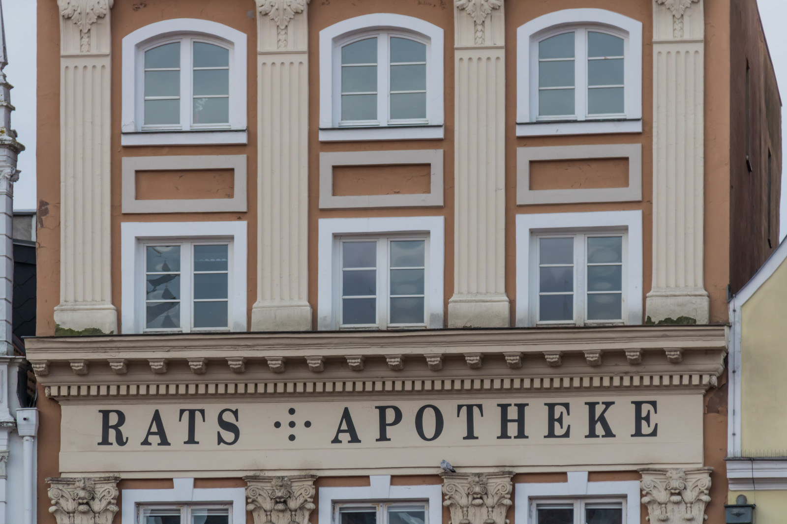 finestra, architettura, costruzione, casa, Germania, cittadina, centro, Germania, deutschland, f nster, rostock, casa, modello canoneos760d exif, geocountry, Marca fotocamera Canon, Geocity, modello di fotocamera canoneos760d, geostate, geolocalizzazione, Lente exif efs18200mmf3556is, apertura exif 56, exif fare canon, exif focalLength 180 millimetri, exif ISOSPEED 400, facciata, Quartiere, per finestre, proprietà