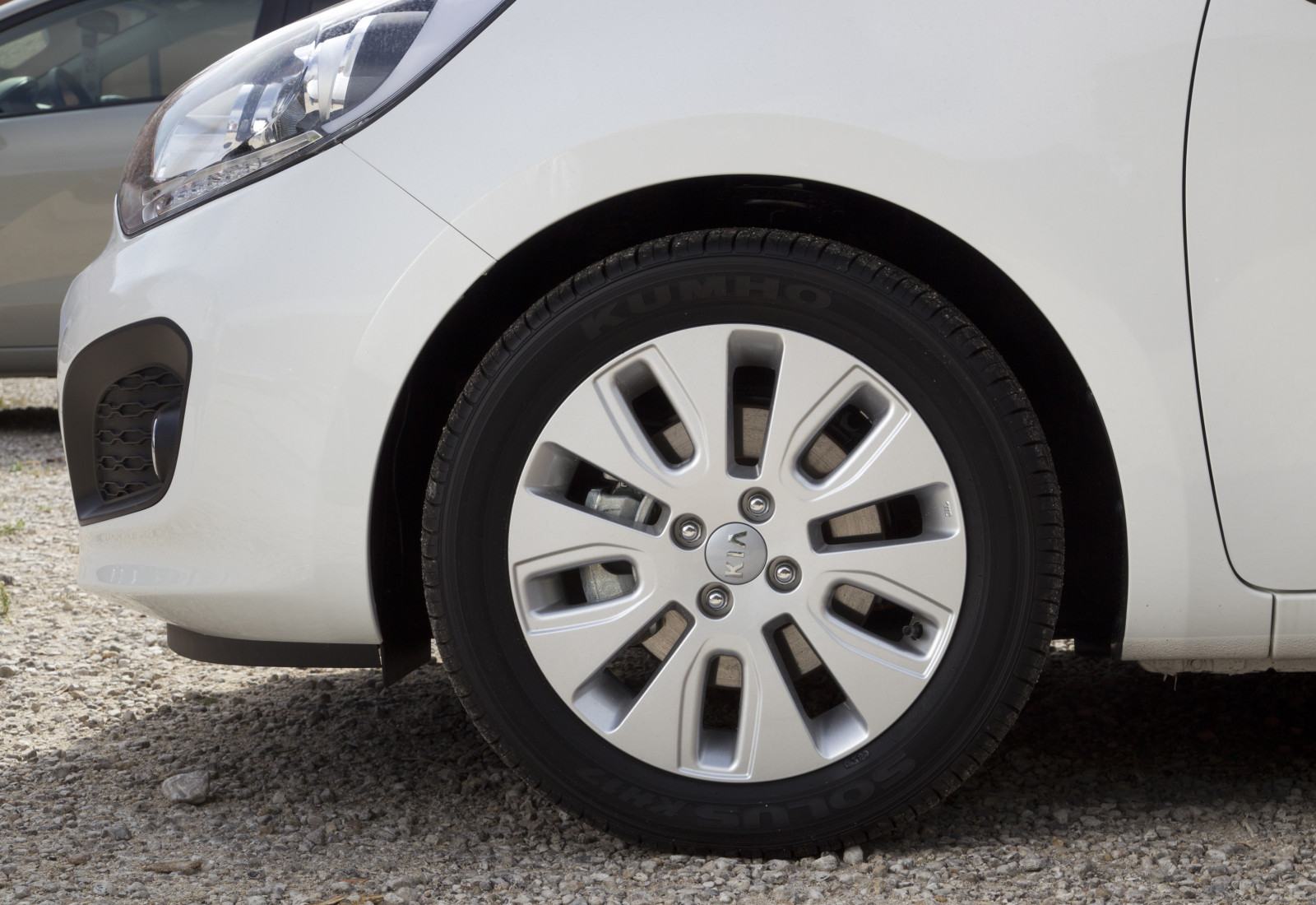 auto, veicolo, 2013, Berlina, anatra, netcarshow, netcar, immagini di auto, auto foto, Rio, ruota, cerchione, veicoli terrestri, esterno automobilistico, marca di automobile, auto di famiglia, auto compatta, city ​​car, Sport Utility Vehicle, macchina di utilitaria, minivan