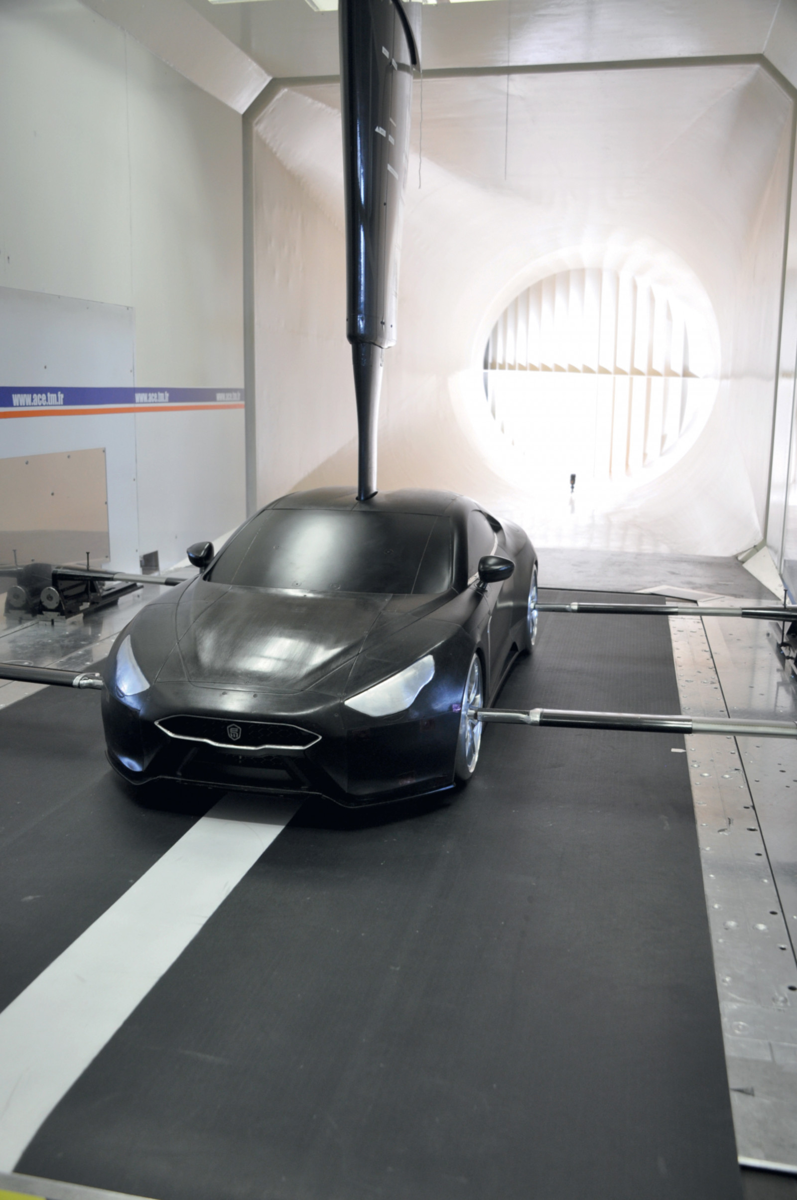 auto, vozidlo, sportovní auto, 2012, netcarshow, netcar, obrázky vozidel, photo auto, Exagon, kradmý EGT, kolo, superauto, pozemní vozidla, automobilového designu, automobilový exteriér, automobil make, koncept vozu, nárazník