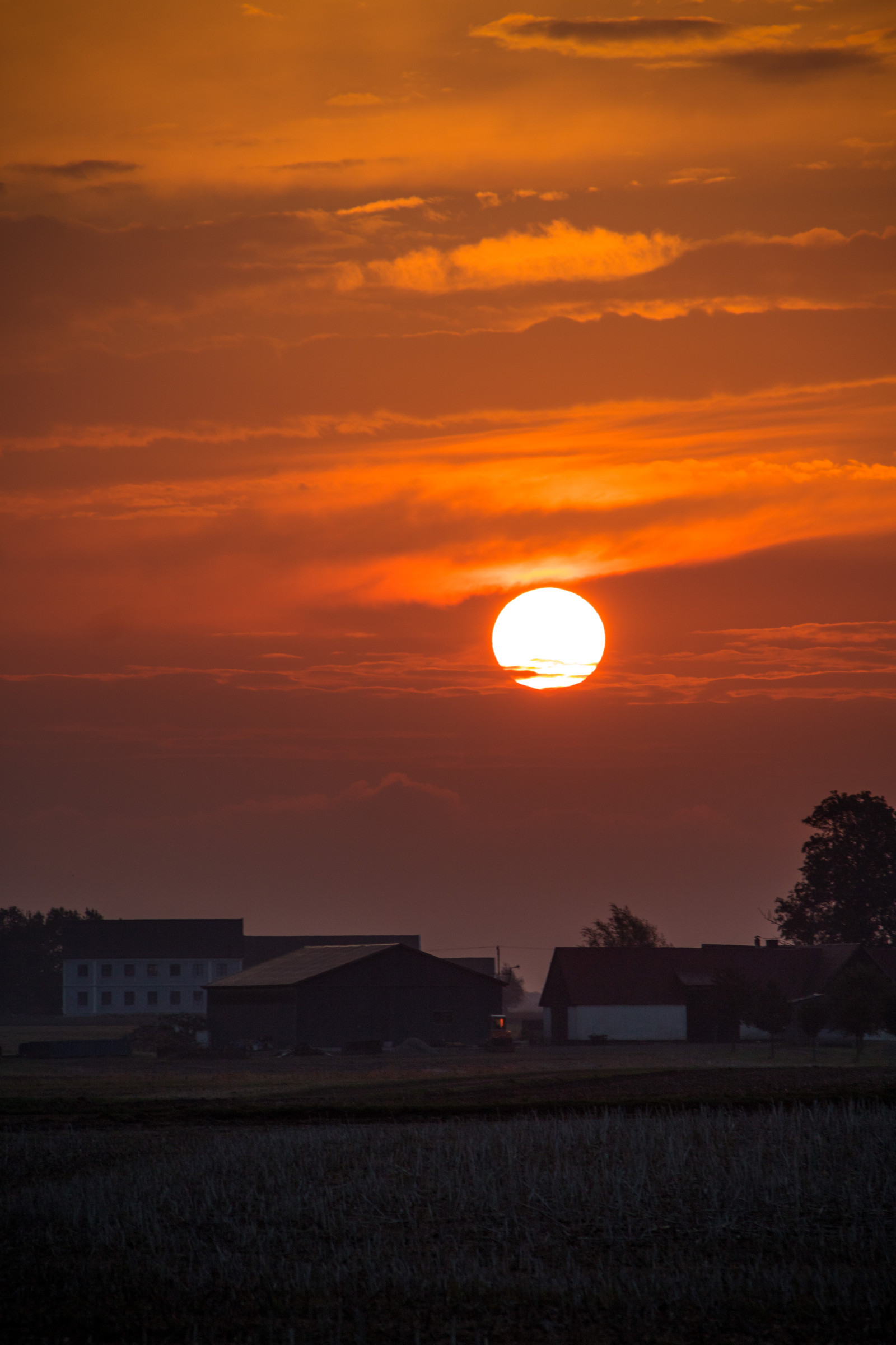 sollys, landskab, solnedgang, himmel, solopgang, aften, morgen, Sol, horisont, atmosfære, skumring, Sky, daggry, himmel, landskabet, Moln, landsbygd, soluppg ng, s dersl tt, landskap, exif model canoneos760d, geocountry, kamera gør kanon, geocity, kameramodel canoneos760d, geostate, geolocation, exif linse efs18200mmf3556is, exif focallength 200mm, exif gøre kanon, exif isospeed 100, exif åbning 71, efterglød, himmellegeme, rød himlen om morgenen