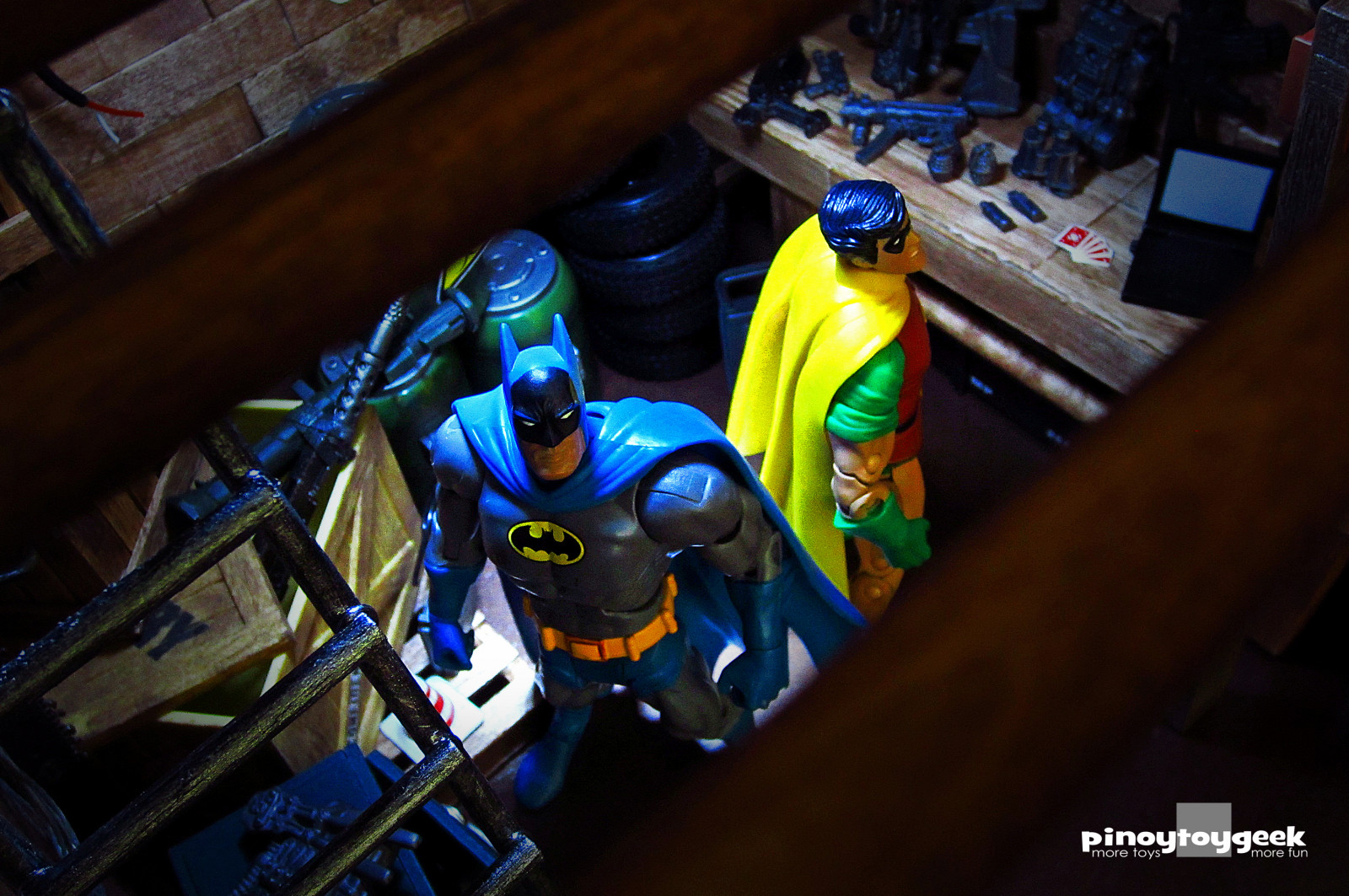 červenka, komiks, hračky, akční figurky, Bat-man, komiksy, Žolík, dccomics, karikatury, liga spravedlnosti, Justiceleagueofamerica, Batmanandrobin, gothamcity, adamwest, batmantheanimatedseries, Arkhamasylum, Dcuniverseclassics, Animatedtvseries, arkhamcity