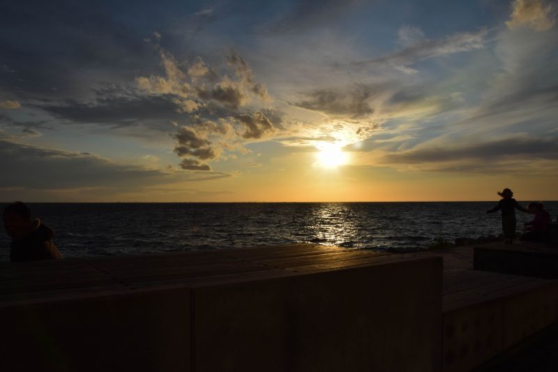 slunečnímu záření, západ slunce, moře, záliv, voda, pobřeží