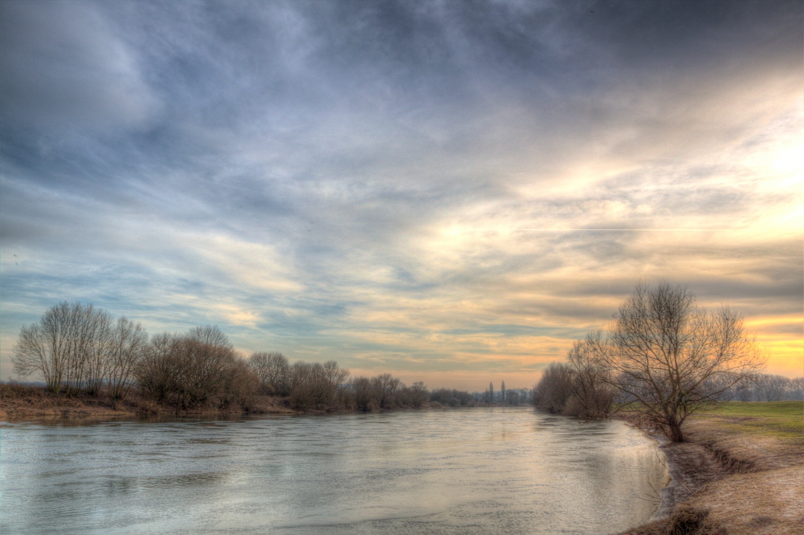 slunečnímu záření, krajina, západ slunce, jezero, voda, Příroda, odraz, nebe, zima, mraky, svítání, Studený, večer, ráno, Německo, seasons, řeka, slunce, HDR, sova, soumrak, cesta, 2013, aqua, mokřadní, mrak, Krásná, strom, zakalený, flickr, Landschaft, svítání, sezóna, barva, prosinec, atardecer, nebe, venkov, natur, deutschland, barvy, přistát, Soleil, mraky, skvělý, sonnenuntergang, mraky, eau, Německo, licht, Photomatix, b UME, zpracovává se, arbres, kapesní, nRW, zonsondergang, weser, westfalen, Ostwestfalen, couchesoleil, solfald, m hlenkreis, bažina, jezero, Riviere, venkov, místo výskytu, přírodní prostředí, atmosférický jev, Westfalica, Oeynhausen, wesergebirge, dehme