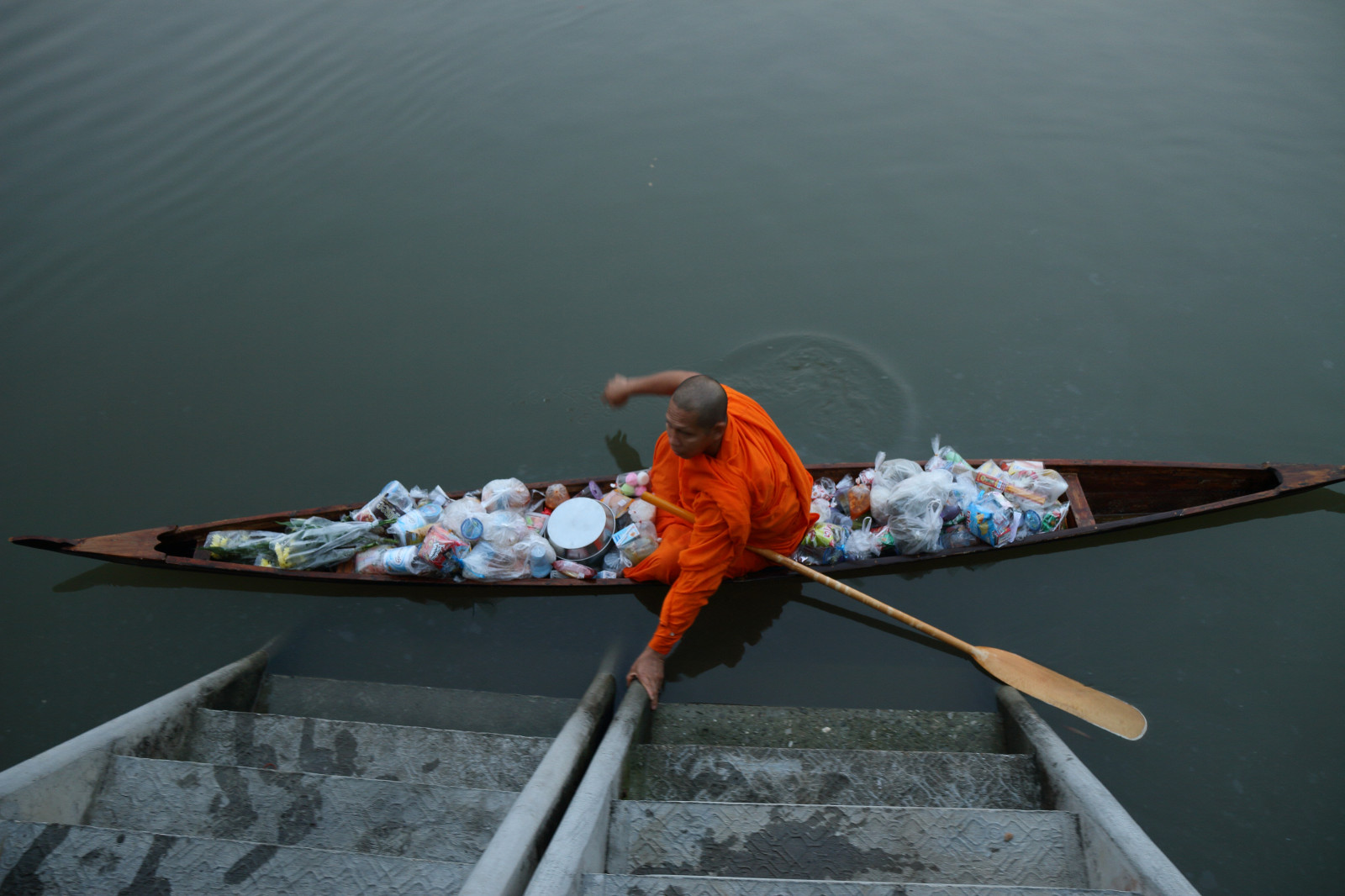 město, ulice, Asie, voda, asijský, modrý, vesnice, Kánon, oranžový, Thajsko, Buddha, doprava, Thai, venkovský, UMĚNÍ, barva, cestovat, je, barva, lodě, stad, fotky, životní styl, výraz, flickraward, eos, ngc, fantastický, flickrtravelaward, mnich, flickrsbest, tento, pinnaclephotography, neomezený, newacademy, kde, canoneos7d, yabbadabbadoo, občerstvení, artcityart, earthasia, totallythailand, kde to je