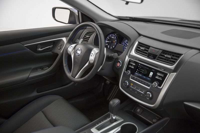 auto, vozidlo, Nissan, limuzína, netcarshow, netcar auto, vozidlo, Nissan, limuzína, netcarshow, netcar