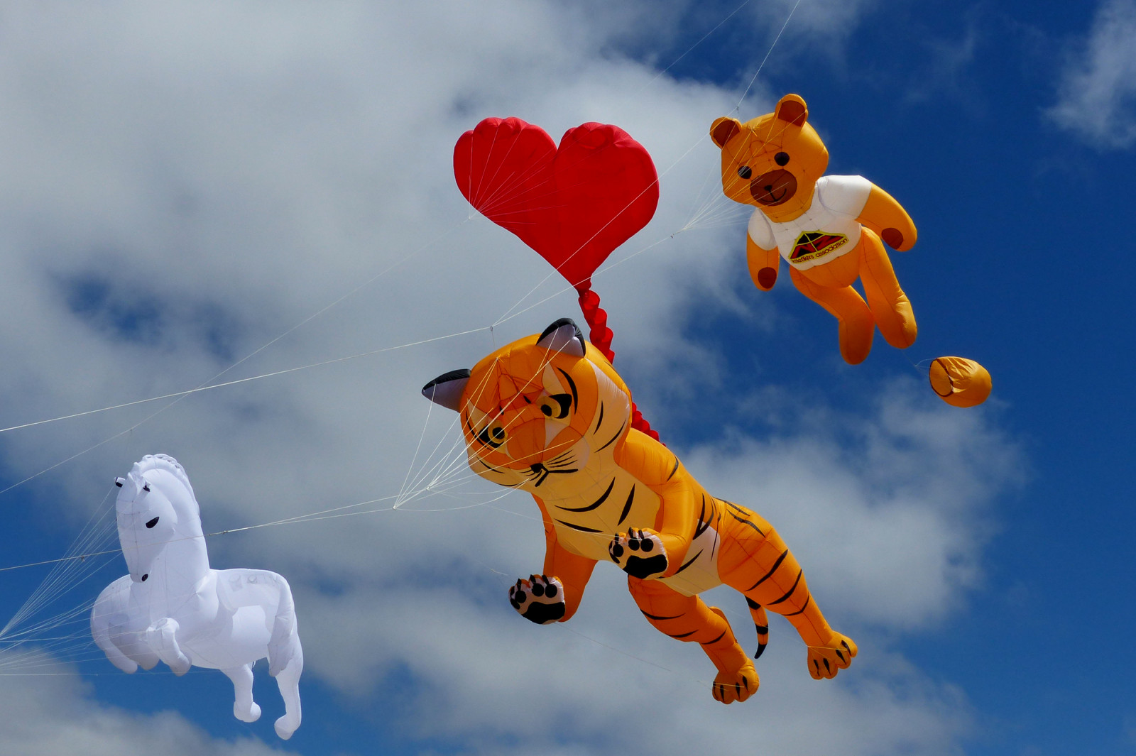 Wallpaper sky, tiger, flying, balloon, Toy, kites, cloud, fun