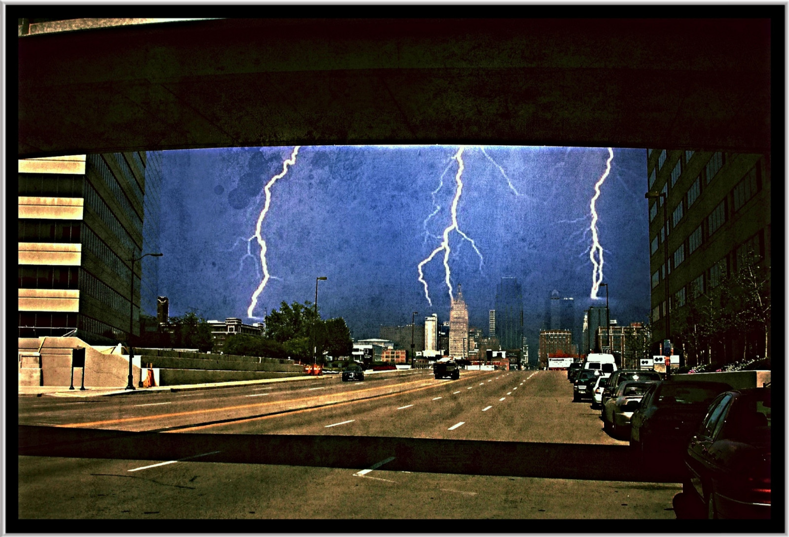 město, noc, Příroda, nebe, Blesk, bouřka, město, atmosféra, hrom, elektřina, Jíl, Mo, Jackson, mrak, strom, hrabství, nás, Missouri, Stát, hlavní, energie, blues, píseň, Kansas, jev, kansascity, steet, onasil, cass, platte, Muddy Waters, Fatsdomino, Jimmyreed, Ligthning