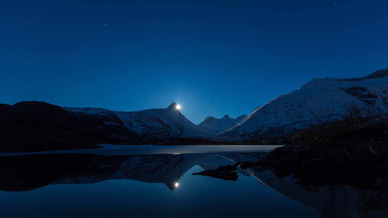 panorama, noite, lago, reflexão, céu, neve, Noruega, tarde, luar, atmosfera, crepúsculo, montanha, alvorecer, Trevas, Loch, Fenômeno atmosférico, Papel de parede do computador, Formas de relevo montanhosas, cadeia de montanhas
