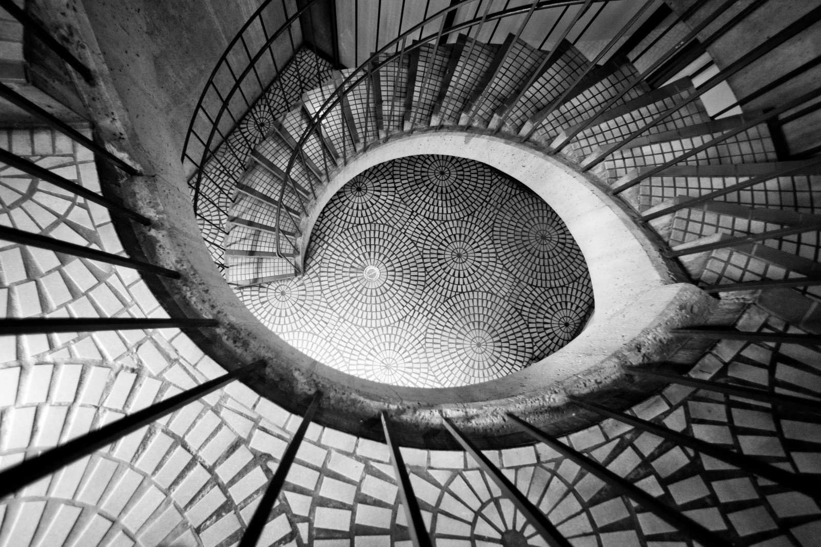 ขาวดำ, สถาปัตยกรรม, อาคาร, ท้องฟ้า, การถ่ายภาพ, เกลียว, สมมาตร, รูปแบบ, แคลิฟอร์เนีย, วงกลม, สหรัฐอเมริกา, โค้ง, บันได, โครงสร้าง, มุม, เบา, 10, bw, บรรทัด, fav100, สถานที่สำคัญ, fav10, fav20, fav50, fav30, fav40, fav80, fav70, fav25, fav60, สหรัฐ, กลางวัน, สหรัฐอเมริกา, ซานฟรานซิสโก, superfave, ดำและขาว, ถ่ายภาพขาวดำ, daylighting, fav90, embarcaderocenter, stock photography