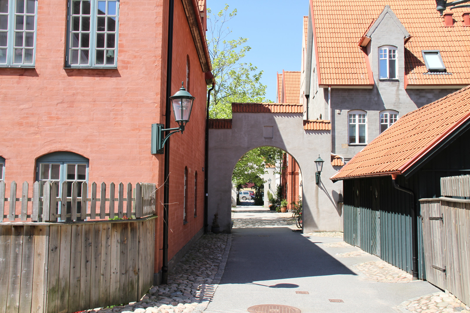 město, ulice, architektura, budova, stěna, silnice, Dům, Cestovní ruch, vesnice, město, chalupa, dovolená, infrastruktura, barva, centrum, cestovat, alej, Jakriborg, domů, fasáda, urban area, lidské osídlení, sousedství, obytný prostor, vlastnictví