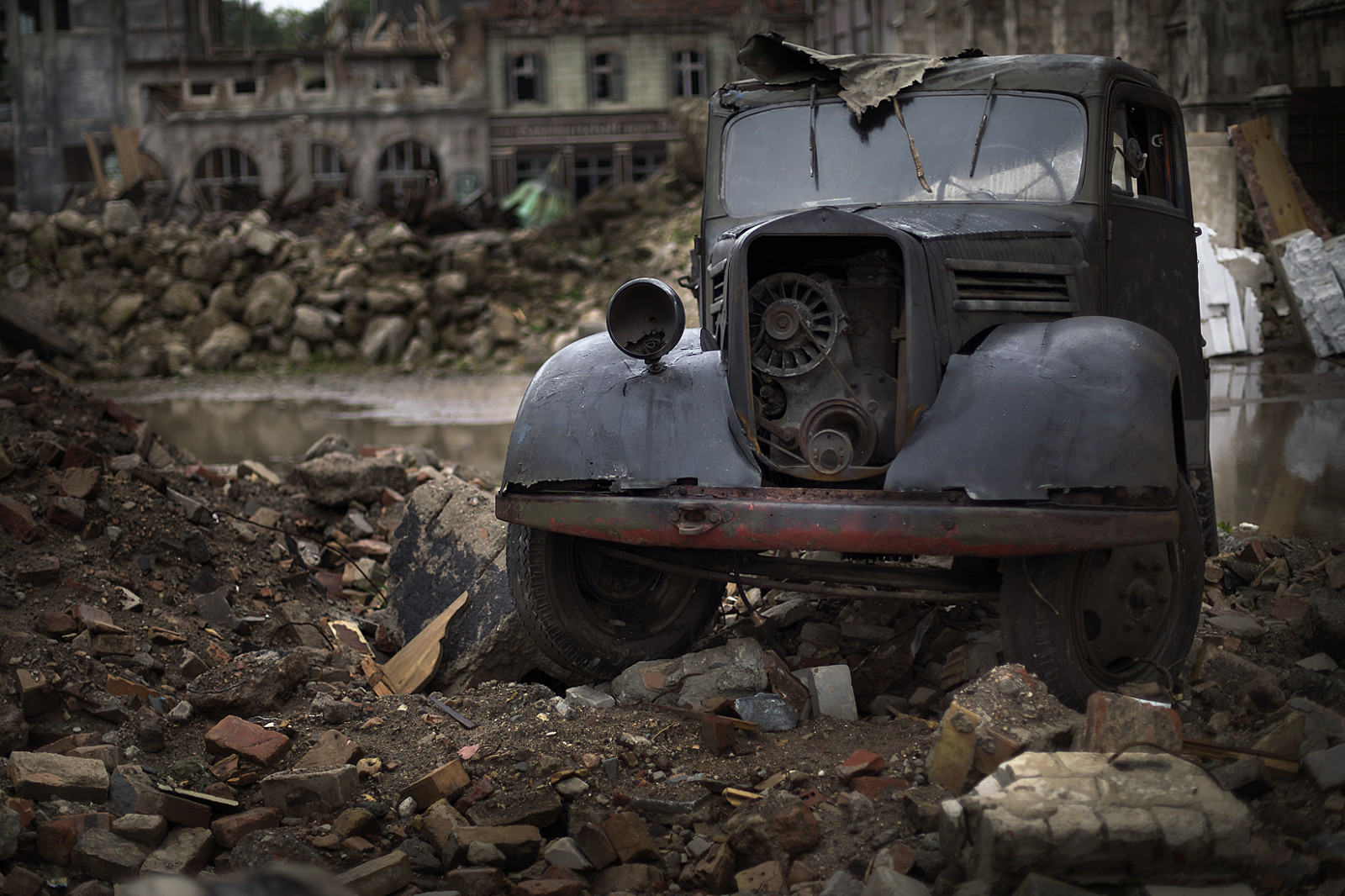 Photoshop, เก่า, สถาปัตยกรรม, รถ, อาคาร, ทำลาย, ถูกทอดทิ้ง, ยานพาหนะ, การถ่ายภาพ, โคลน, กล้อง, Canon, ช่างภาพ, สนิม, HDR, บรรยากาศ, ความตาย, ทหาร, ยุโรป, ยาง, เลนส์, การสลายตัว, รถโบราณ, ว่างเปล่า, ซากปรักหักพัง, roadtrip, ตาย, สำรวจ, สำรวจ, อาบน้ำ, พลวัต, urbex, เน่าเปื่อย, ศิลปะ, เบา, ฟิวชั่น, สวย, ต้นไม้, เงา, สำรวจ, ความงาม, รูปภาพ, ล้อ, การถ่ายภาพ, ความมืด, การเดินทาง, การผจญภัย, น่าสนใจ, ดีที่สุด, น่ากลัว, ความน่าสนใจ, 5 วัน, เน่าเปื่อย, photomatix, ลืม, การประมวลผล, ร้าง, ของเสีย, ช่วงไดนามิกสูง, ue, ดิน, สนิม, รถกะทัดรัด, ยานยนต์, ยางรถยนต์, ยานทหาร, ปิด roading, retouching, รถออฟโรด, urbanexploration, ว่าง, canon5diii, urbanexploring, หายตัวไป, urbanexplorer, รีเบคก้า, beautyindecay, wwwrebeccabathorycom, บี้, filmset, เสื่อมทราม, ลดน้อยลง, themonumentsmen, rebeccalitchfieldphotography, automotive wheel system