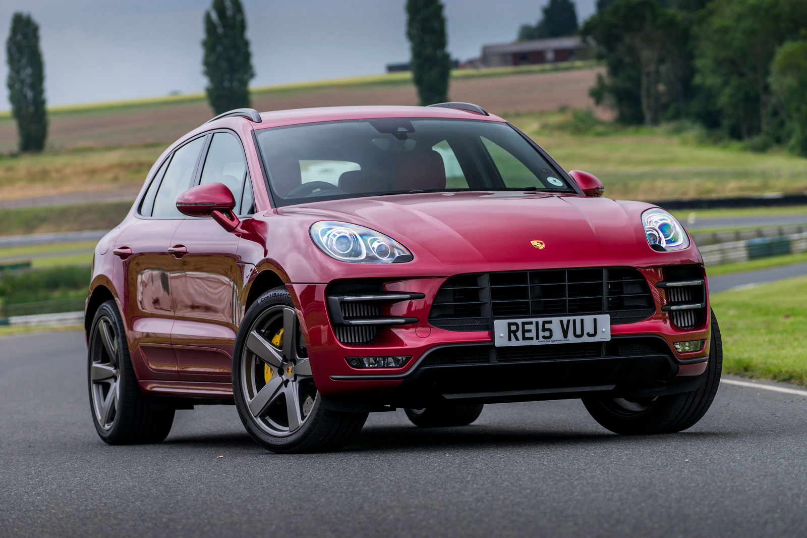 bil, rød, køretøj, Porsche, Porsche Cayenne, hjul, turbo, jord køretøj, bildesign, automotive exterior, bil make, luksus køretøj, kofanger, motor køretøj, sport utility køretøj, forfra, uk spec, Macan