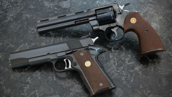 όπλο,όπλο,πιστόλι,περίστροφο,τυφέκιο,357 Magnum