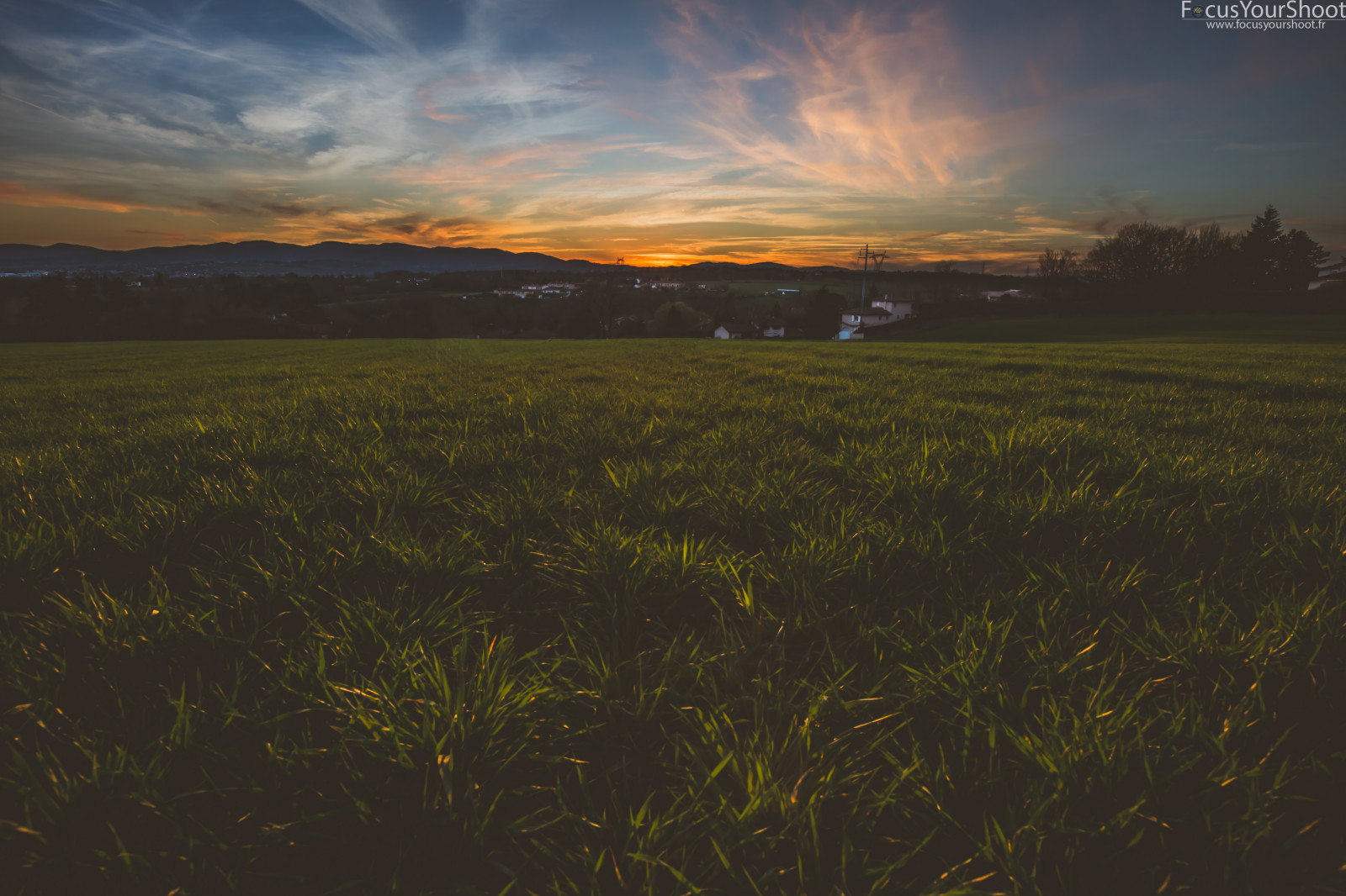stromy, nebe, krajina, město, západ slunce, Příroda, slunce, mraky, oblaky, světla, oranžový, tráva, zelená, Francie, Kánon, růžový, mrakodrap, mrak, eos, krása, 16mm, fullframe, fotografie, vysoký, úhel, plný, délka, foto, HDR, 5 d, dri, markiii, coucherdesoleil, coucher, barva, barvy, barvy, přírodní, naturescape, arbre, arbres, herbe, herbes, vert, žlutá, růže, oblak, mraky, ville, horizont