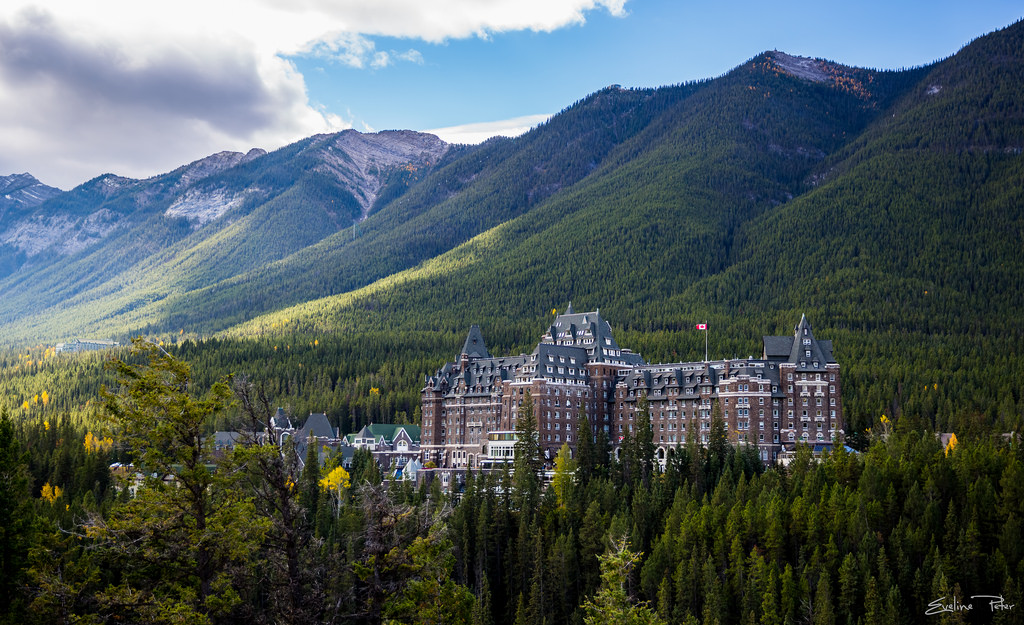 krajina, les, kopec, jezero, Příroda, nebe, Kanada, fjord, údolí, Alpy, Alberta, Banff, strom, podzim, hora, nebe, louka, Wald, vysočina, horských reliéf, geografický rys, letecké snímkování, pohoří, Kanada, epe3x, banffnp, canada2016, hotelfairmontbanffspringshotel