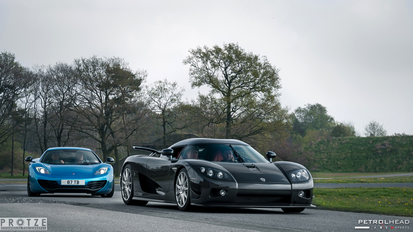 liv, gata, personer, urban, bilar, bil, Photoshop, Volkswagen, fotografi, mercedes, Benz, tim, vår, Nikon, Europa, europeisk, 5, stil, Ferrari, händelse, Adobe, McLaren, Porsche, BMW, redigering, MM, 105, 18, Bugatti, Lamborghini, lyx, superbil, Maserati, burton, Koenigsegg, superbilar, lightroom, carphotography, Bently, d90, CS6, Springevent, CCXR, shmee150