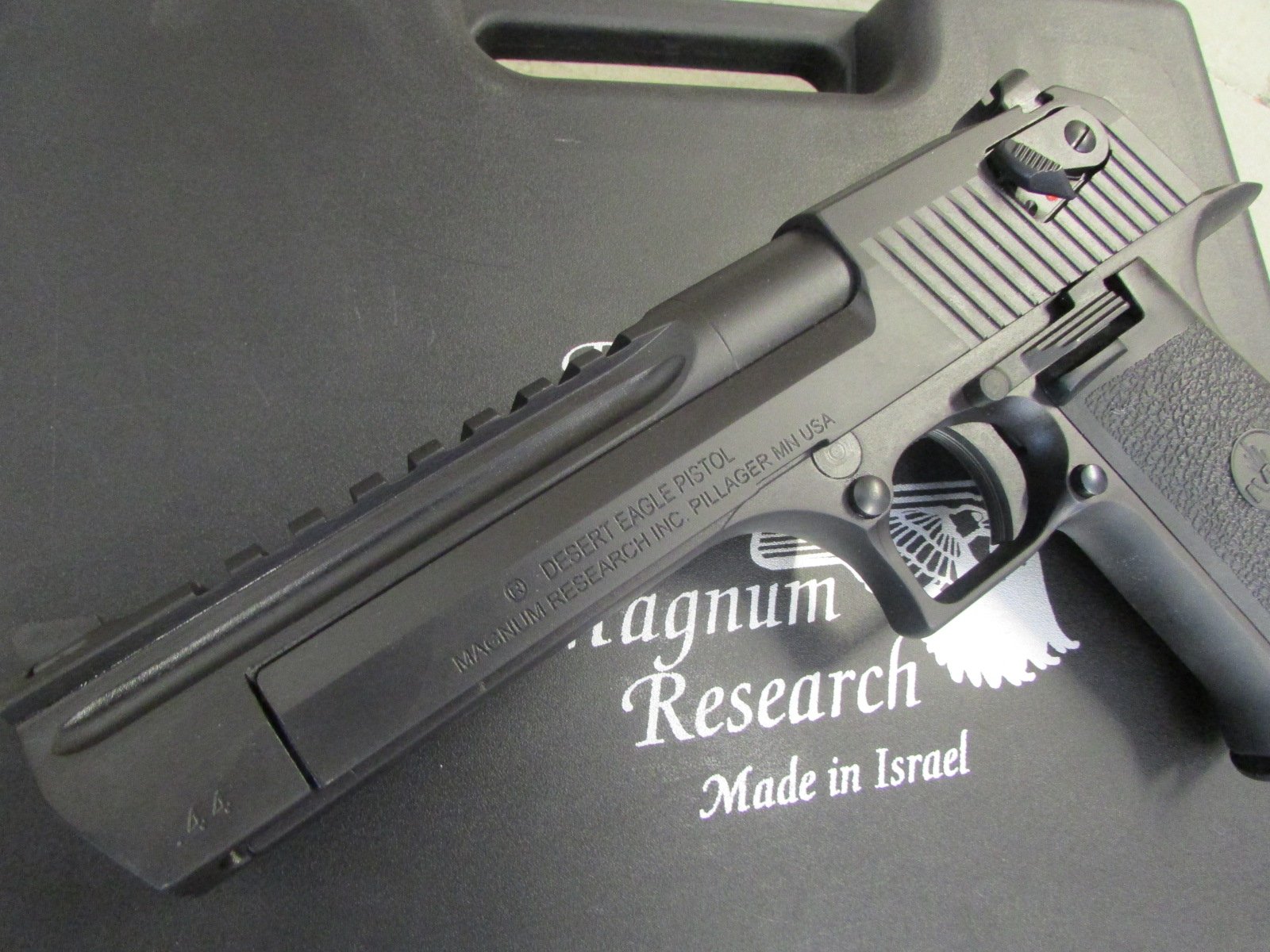 Wallpaper 1600x1200 px, desert, eagle, gun, pistol, weapon 1600x1200