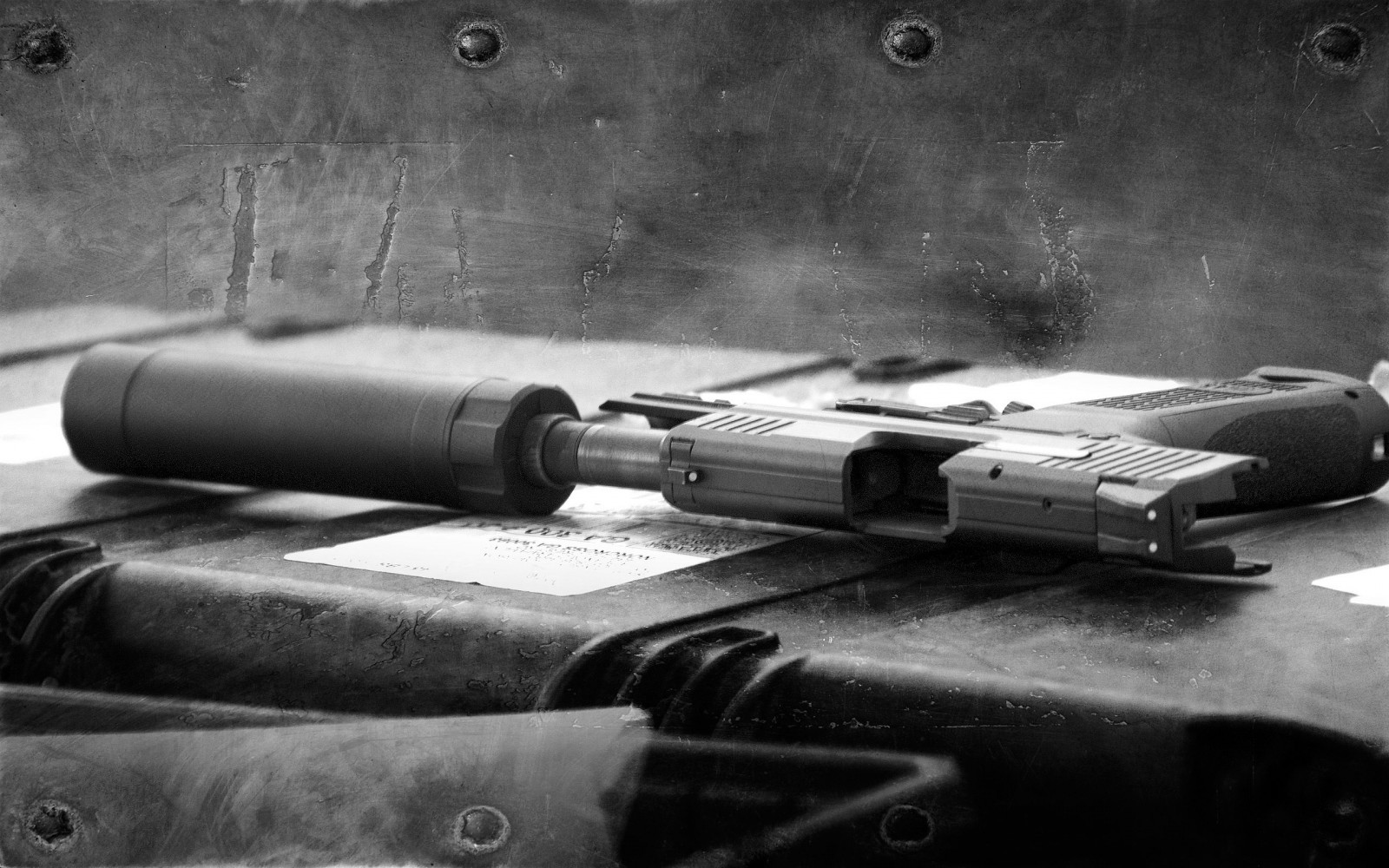 Černá, pistole, černobílý, vozidlo, zbraň, letoun, letadlo, nádrž, vojenská letadla, potlačující, letectví, Atmosféra Země, Černý a bílý, monochromatické fotografování, bojové vozidlo, proudová letadla, střelná zbraň