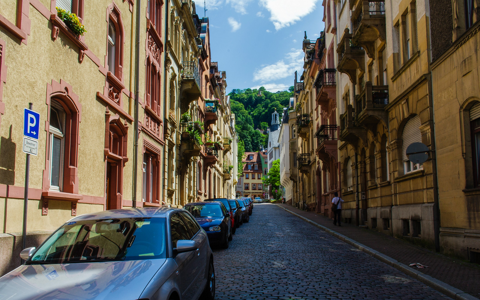 město, ulice, panoráma města, silnice, Cestovní ruch, město, infrastruktura, pěší, centrum, cestovat, příběhy, alej, pruh, urban area, lidské osídlení, sousedství