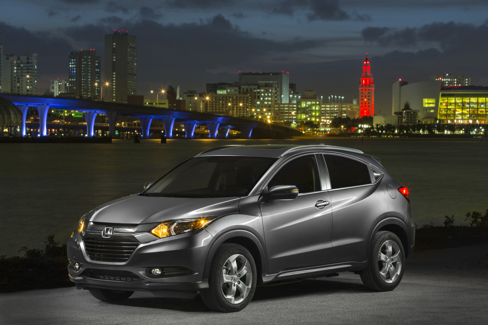 auto, vozidlo, Honda, netcarshow, netcar, obrázky vozidel, photo auto, 2016, HR V, pozemní vozidla, automobilového designu, automobil make, crossover sUV, městské auto, sportovní užitkové vozidlo, Kompaktní sportovní užitkové vozidlo, Honda CR v