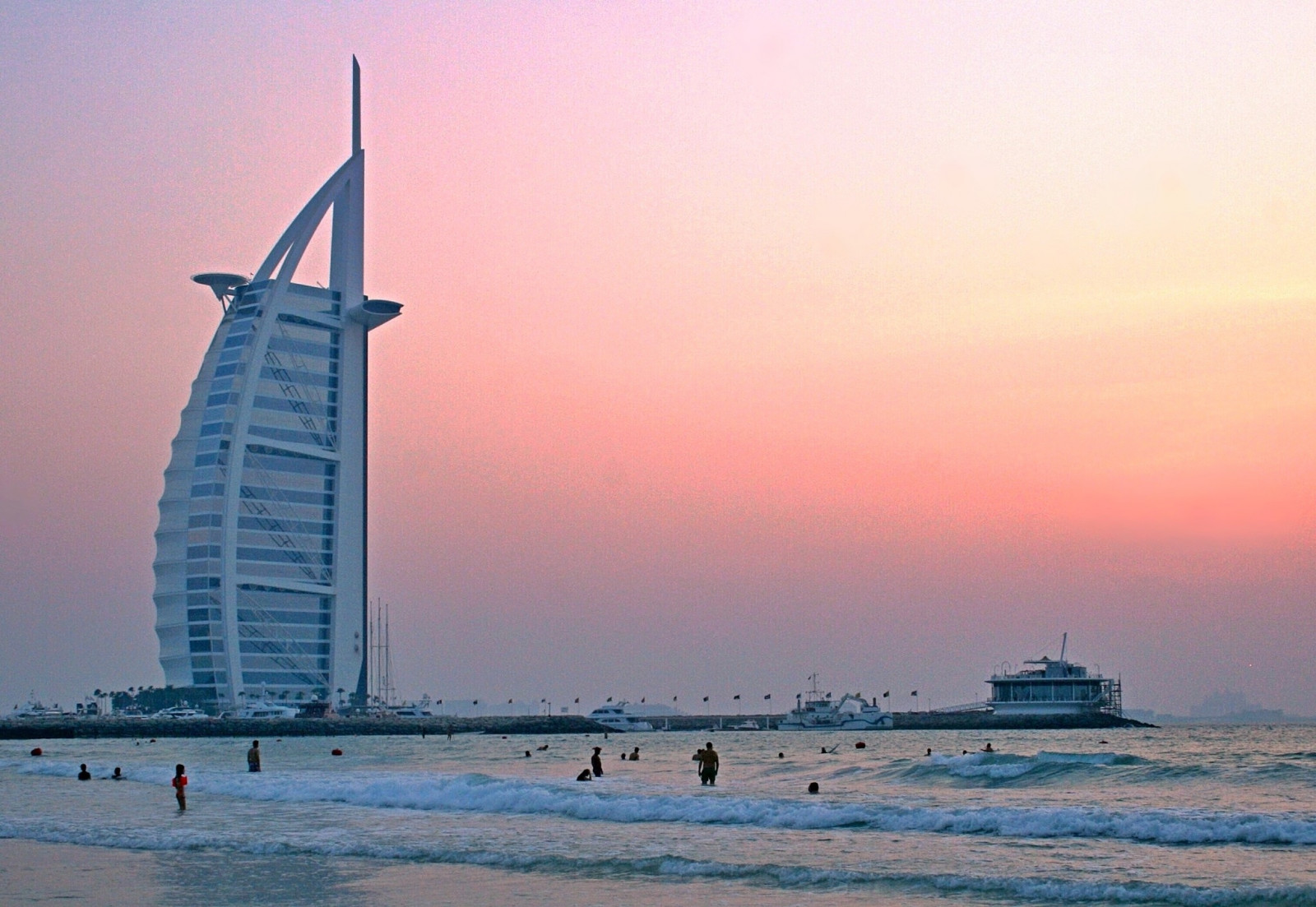 Dubai, Tramonto, vela, architettura, mygearandmegold, blinkagain, me2youphotographylevel2, me2youphotographylevel3, me2youphotographylevel1, me2youphotographylevel4, besteverdigitalphotography, vigilantphotographersunite, vpu2, vpu3, vpu4, infinitexposure