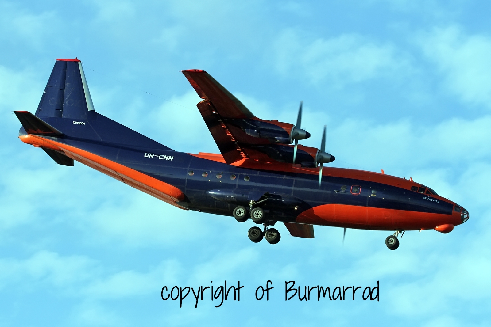 køretøj, fly, fly, Boeing, luft, luftvåben, Antonov, Boeing 737, Flyvningen, luftfart, cn, flyselskab, atmosfære af jord, flymotor, luftfart, aerospace engineering, passagerfly, jetfly, narrow body, registrering, lmml, Cavok, an12bk, 7345004, 25042015, urcnn