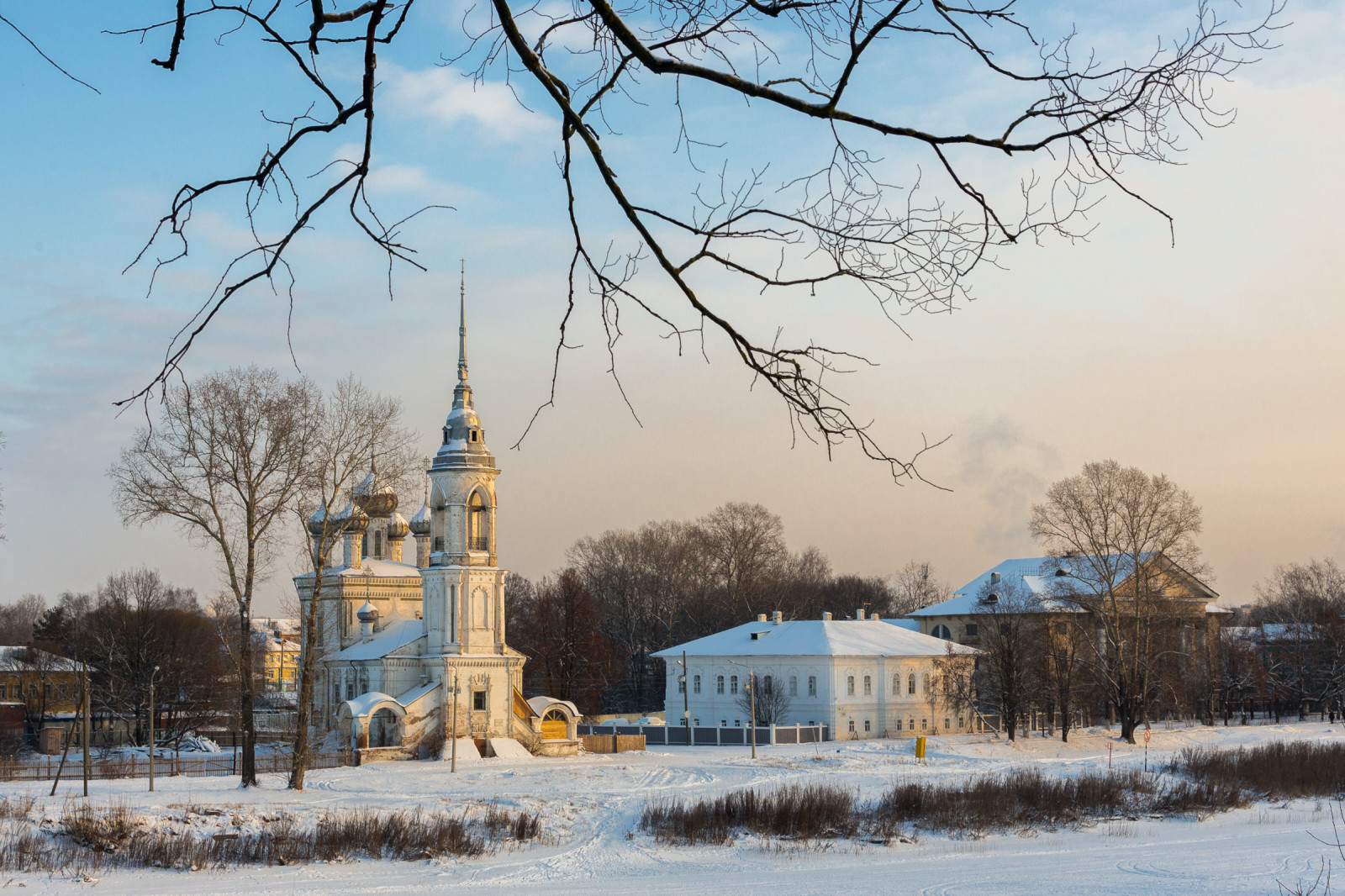 tinning, bygning, himmel, snø, vinter, gren, hus, is, kald, kveld, morgen, frost, elv, Russland, kirke, kristendommen, frysing, blonder, Sky, tre, NGC, ru, turistattraksjon, ortodoksi