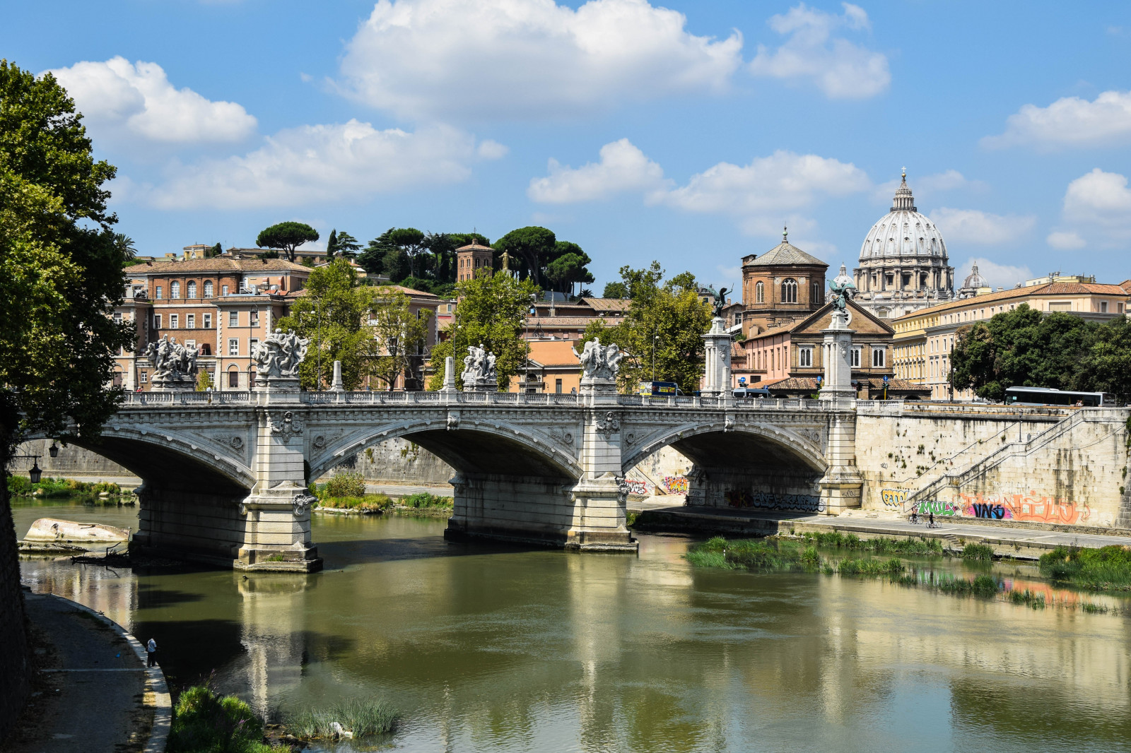 město, panoráma města, Itálie, architektura, starověký, odraz, Cestovní ruch, most, řeka, Evropa, Řím, kanál, obloukový most, Bro, rom, castelostdangelo, pradávné město, pontesantangelo, stangelobridge, angelo, roma, mezník, vodní