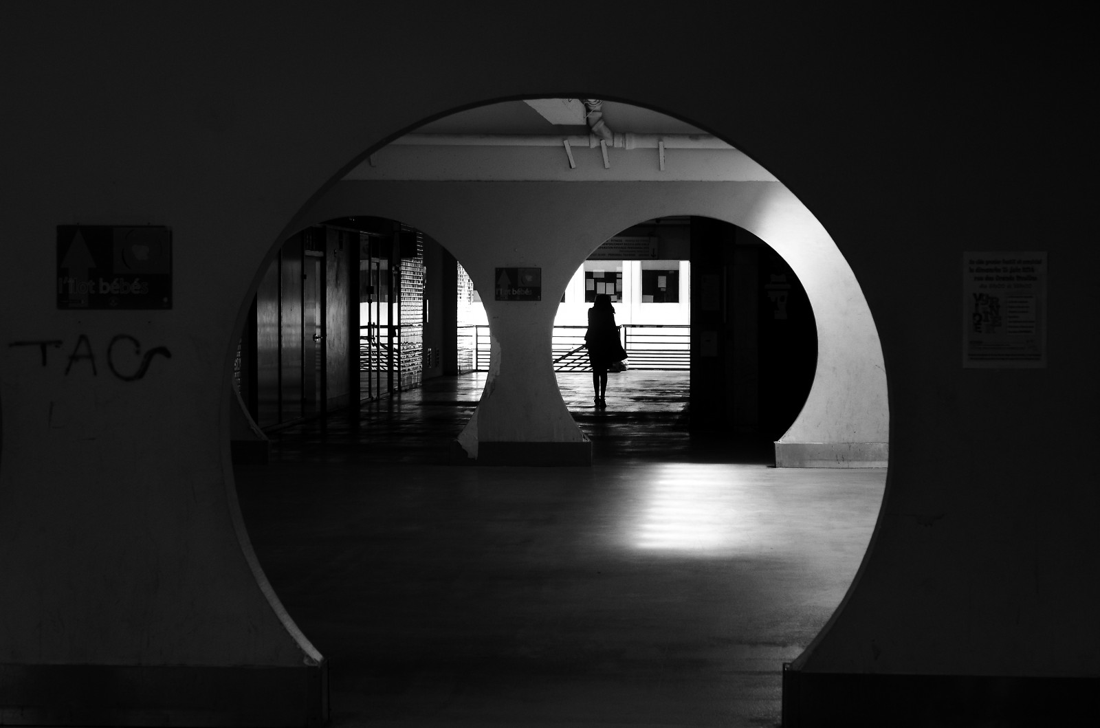 Černá, černobílý, ulice, noc, architektura, městský, fotografování, koule, oblouk, Noir, úhel, světlo, Street View, tma, litovat, noiretblanc, blackandwithe, photoderue, urbanarte, paris13, photopascalcolin, Černý a bílý, monochromatické fotografování, denní osvětlení, product design