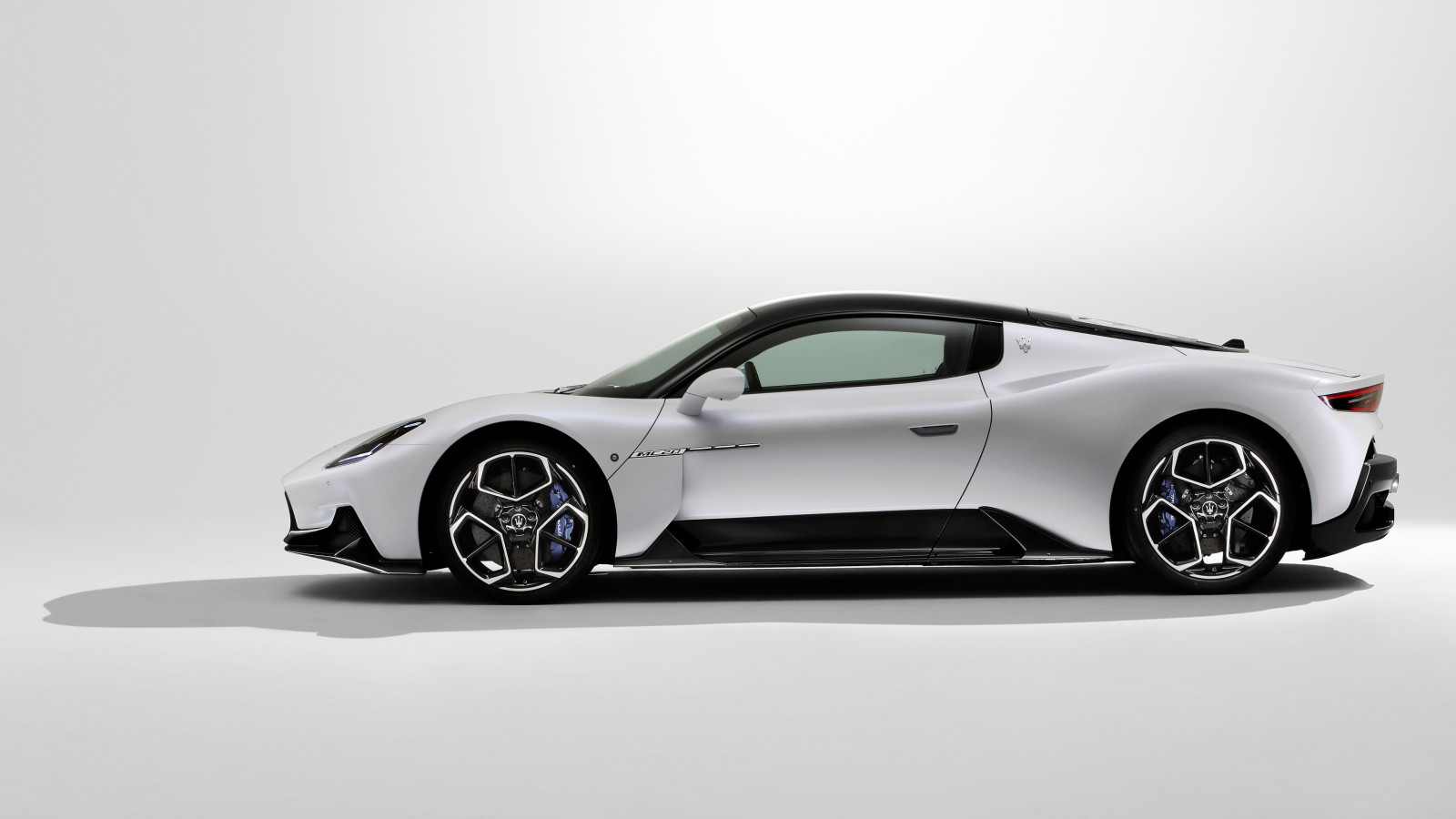 Maserati MC20, Maserati, auto, vozidlo, bílá auta, stín, bílé pozadí