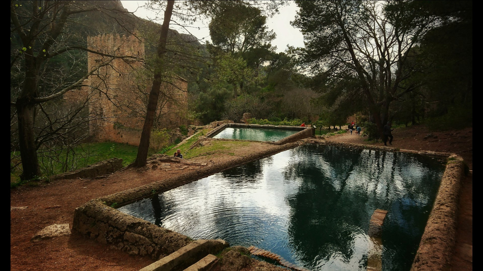 flickrnature, flickraddicts, Flickrenespa ol, flickrcentraluncensored, 100000000flickrphotos, grangrupodeflickr, flickrcentral, amillionflicks, fvac, apersonalwiewpoint, pointofwiew, colourartaward, colorcolors, colorsoftheworld, Spanien, elmanicomio, elmundopormontera, eltrendelosrinconesdeespa a, espa aenfotos, Espana, NGC, ambientlights, klik, aficcionadosalafotograf a, mad, abandonedbutnotforgotten