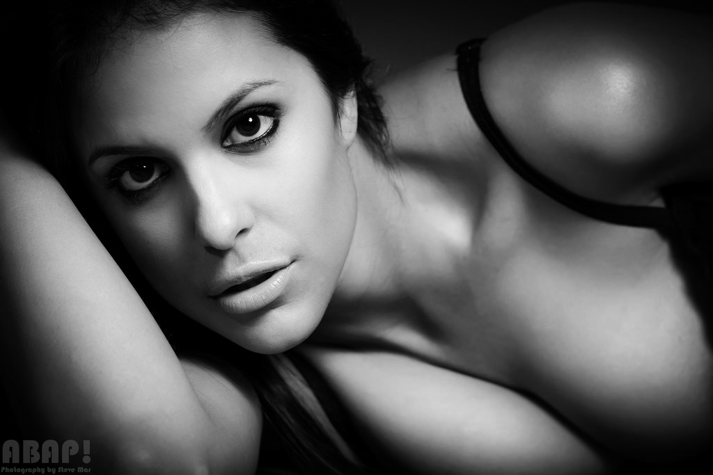 tvář, bílý, Černá, černobílý, model, portrét, fotografování, Fotoaparát, sklenka, výstřih, zrcadlo, filtr, Kalifornie, technika, Sony, prsa, spodní prádlo, podpatky, objektiv, Osoba, kůže, plavky, hlava, průsvitný, Zvukový, clona, Carl, Ultrafialový, Krásná, F28, zoom, dosti, hrabství, roztomilý, dívka, krása, oko, žena, vlna, ženský, sexy, motor, Zeiss, digitální, dSLR, los, super, tma, uv, jižní, horký, rychle, alfa, Sonnar, angeles, portrétování, Hoya, autofocus, kotě, poprsí, 2470mm, slt, sal2470z, konstantní, A99, Černý a bílý, monochromatické fotografování, portrétní fotografie, focení, hnědé vlasy, umění model, Lidské tělo, orgán, zblízka, ABAP, asballinaspossible, SSM, variosonnart28222470, variosonnar, vario, 77mm, Christina, angie