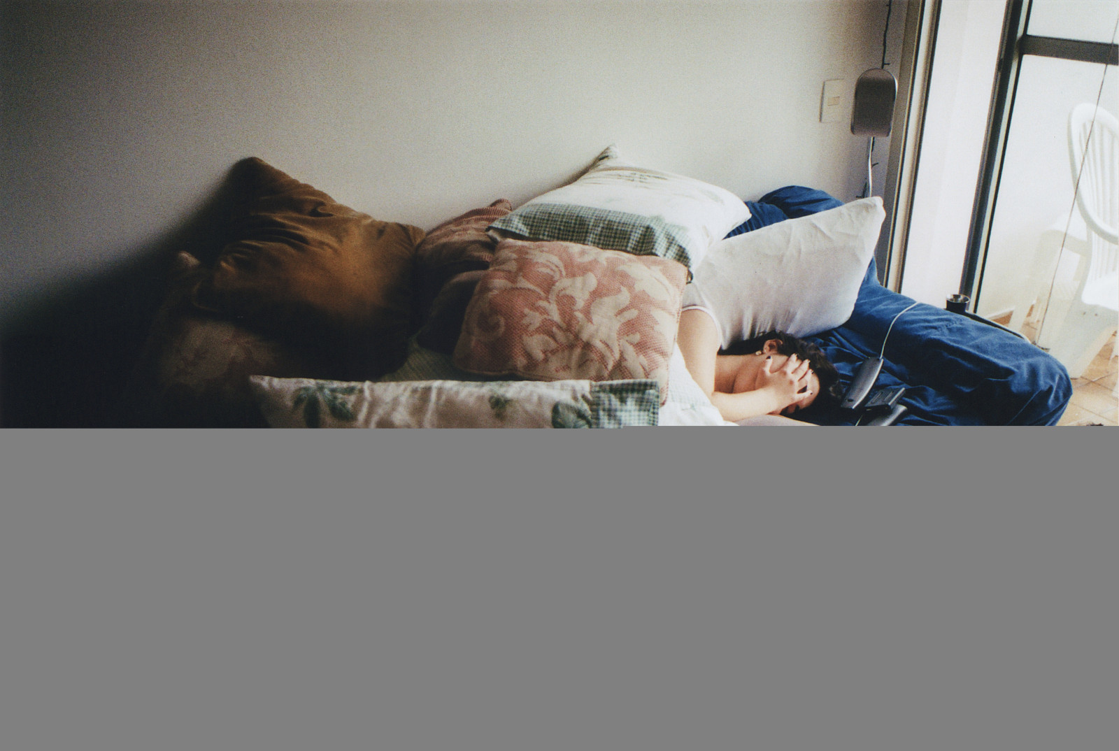 film, pige, analog, 35MM, Nikon, puder, pude, sofa, sofa, doven, Mo a, bonita, lazyness, travesseiro, pregui en, FG20, analogico, ColorPlus