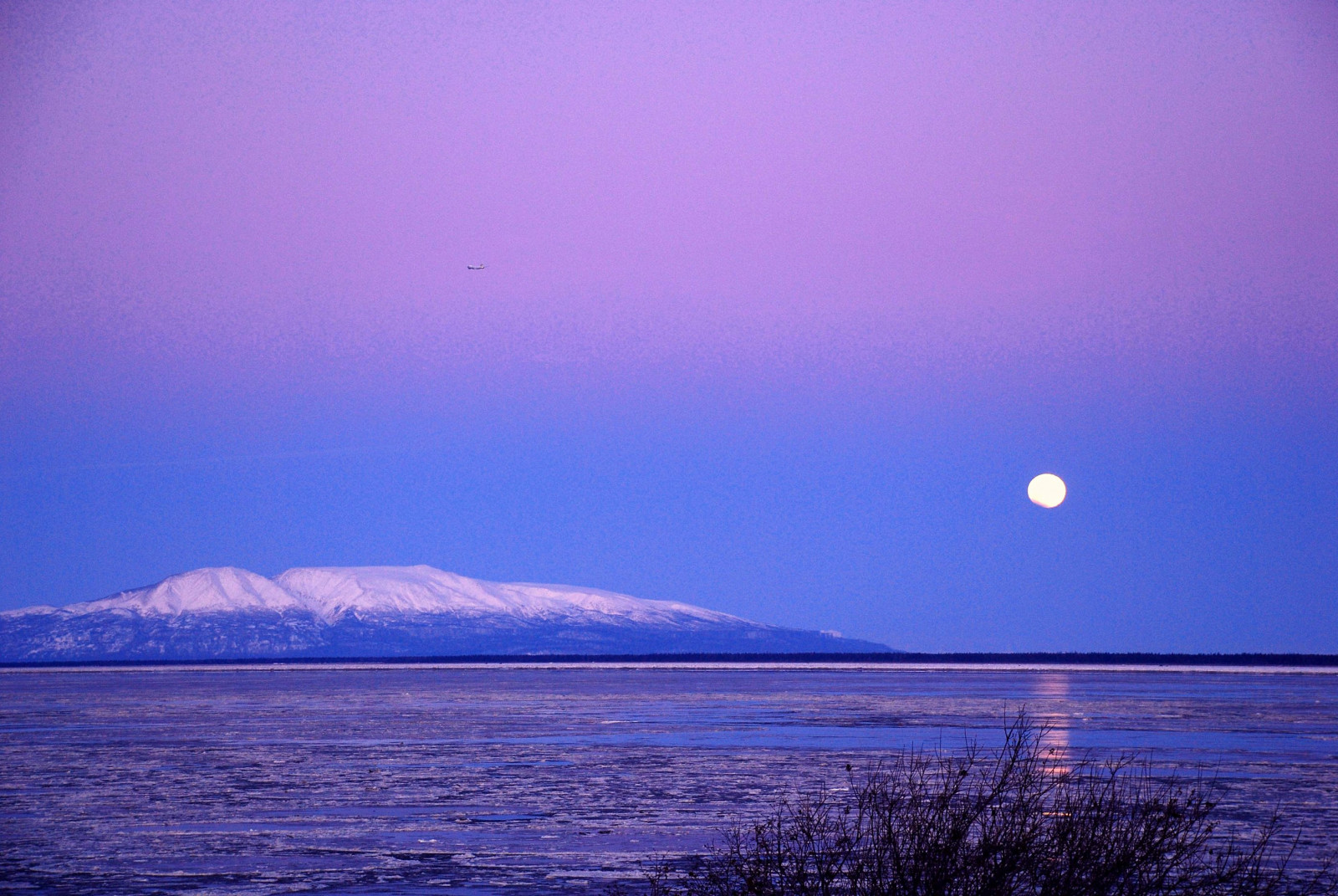 krajina, moře, voda, Příroda, nebe, svítání, uklidnit, Měsíc, led, večer, ráno, horizont, atmosféra, Aljaška, Arktický, soumrak, slunce, svítání, oceán, OTW, během dne, outstandingromanianphotographers, fleursetpaysages, jezero, počítač tapeta, Atmosféra Země, odlesk, Severní ledový oceán, ambiente, Montanha, nebeská událost, jev, kotviště, Pointworonzof