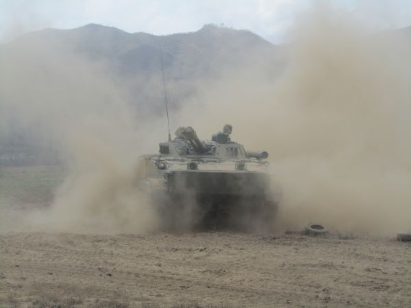 vehicle,weapon,tank,military,dust,mist