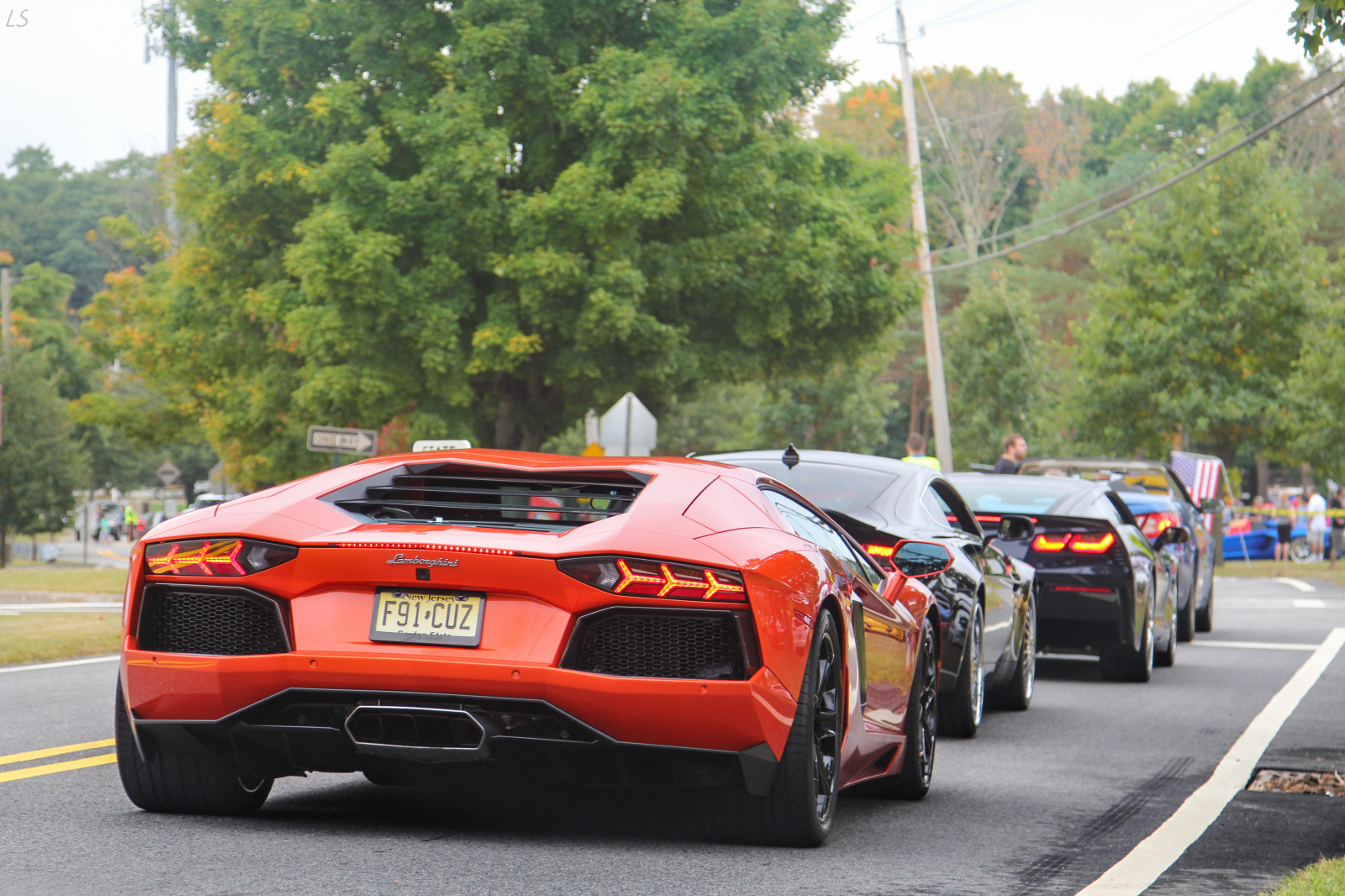 město, ulice, auto, vozidlo, silnice, řeka, Lamborghini, Lamborghini Aventador, sportovní auto, výkon auta, Účel, podle, superauto, Aventador, pozemní vozidla, automobilového designu, automobilový exteriér, luxusní vůz, motorové vozidlo, horní, sedlo, Řízený